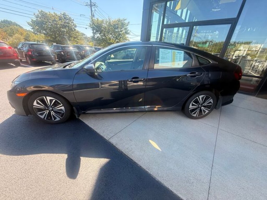 Used 2017 Honda Civic EX-L Sedan