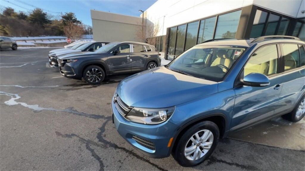 Used 2017 Volkswagen Tiguan 2.0T S 4MOTION SUV