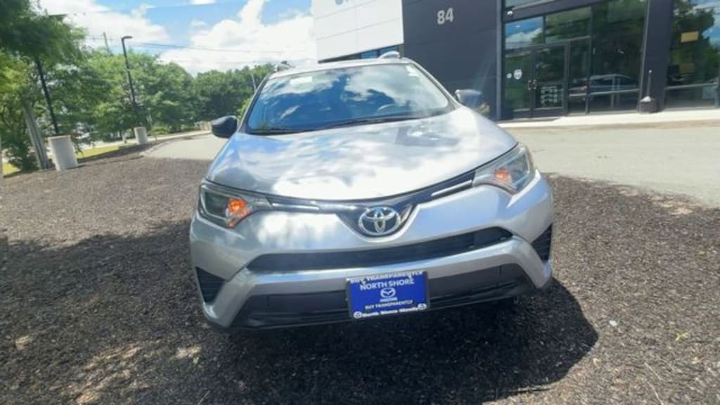 Used 2016 Toyota RAV4 LE SUV