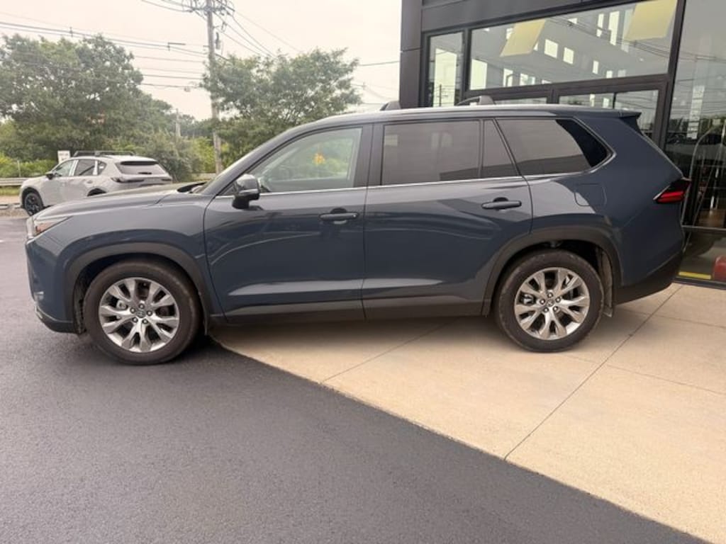 Used 2026 Toyota Grand Highlander Hybrid Limited SUV