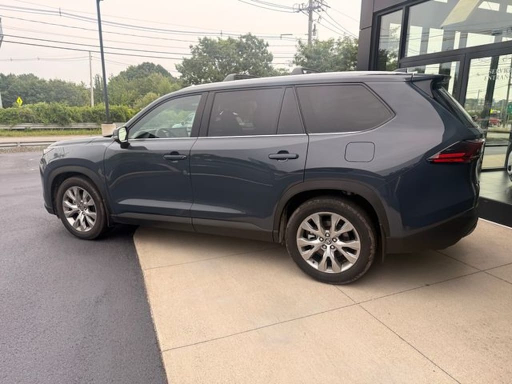 Used 2026 Toyota Grand Highlander Hybrid Limited SUV