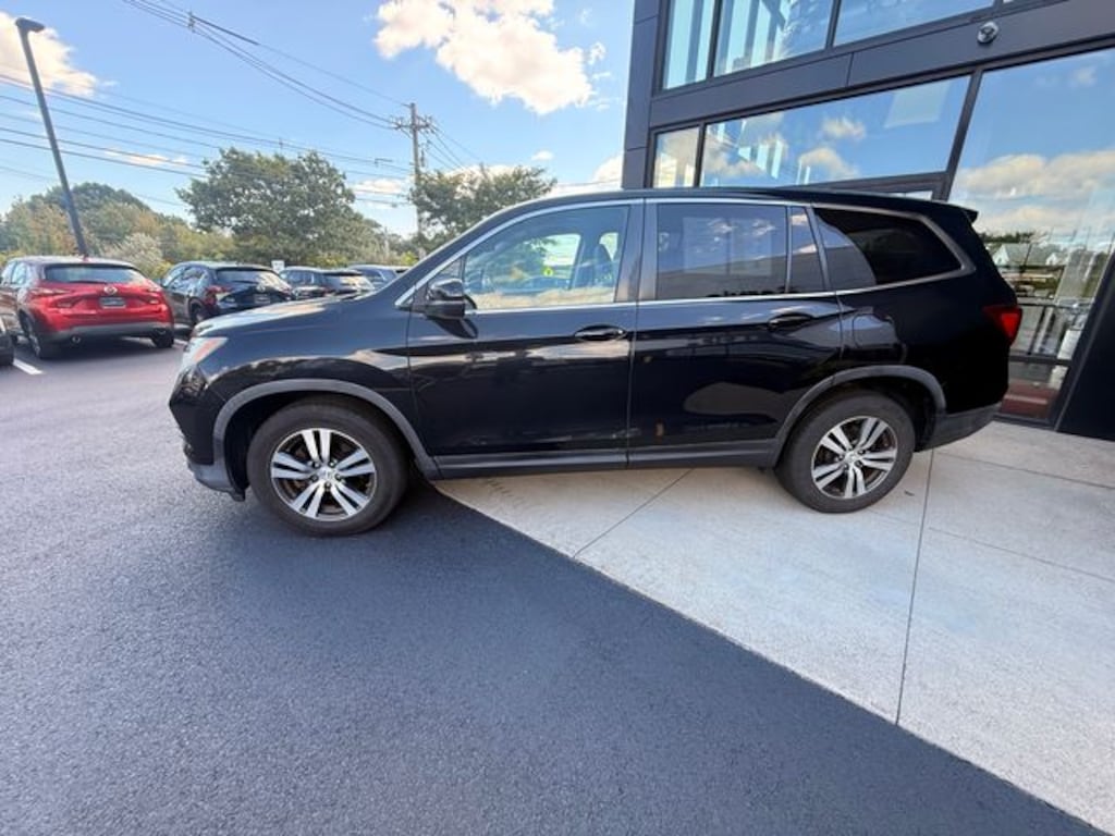 Used 2016 Honda Pilot EX-L AWD SUV