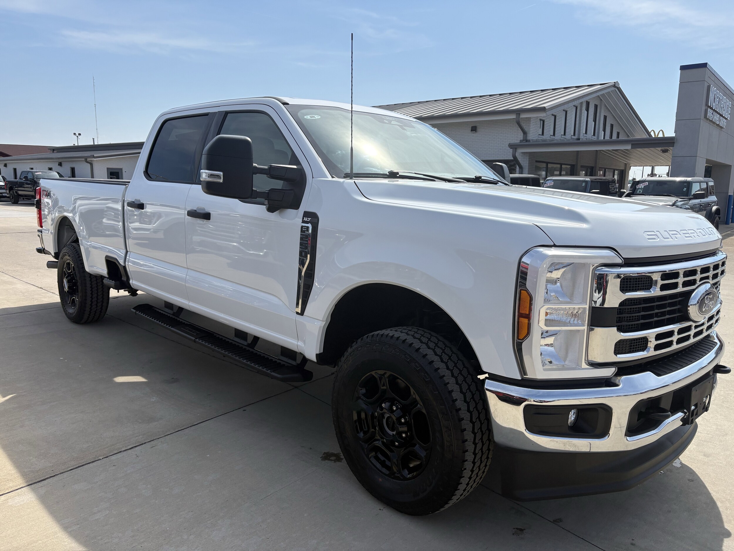 2024 Ford F-250 XLT FX4 photo 3