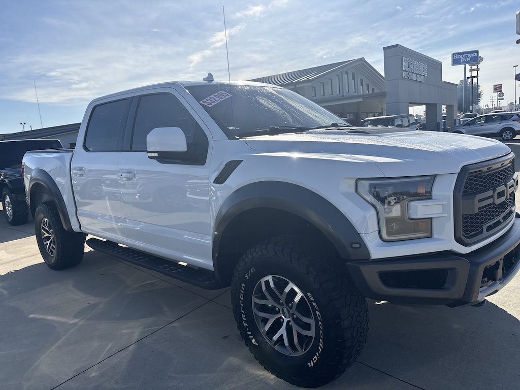 Used 2019 Ford F-150 Raptor Truck SuperCrew Cab