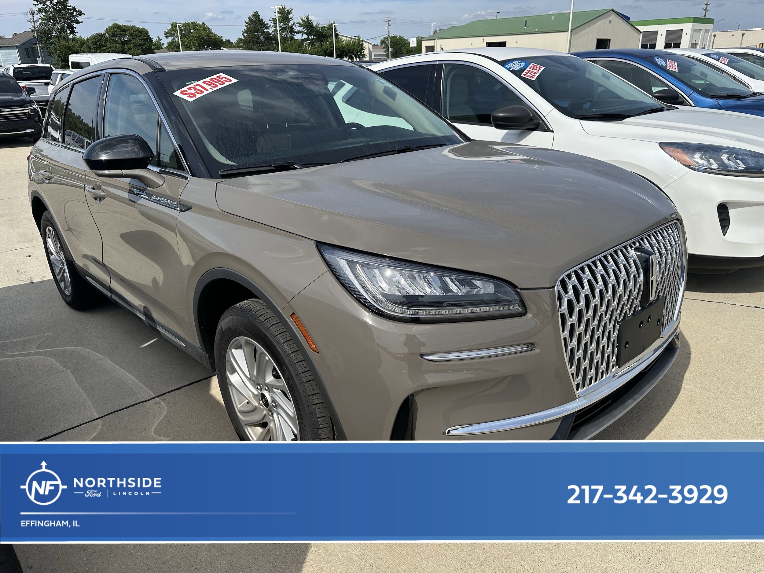 2025 Lincoln Corsair Premiere AWD's photo
