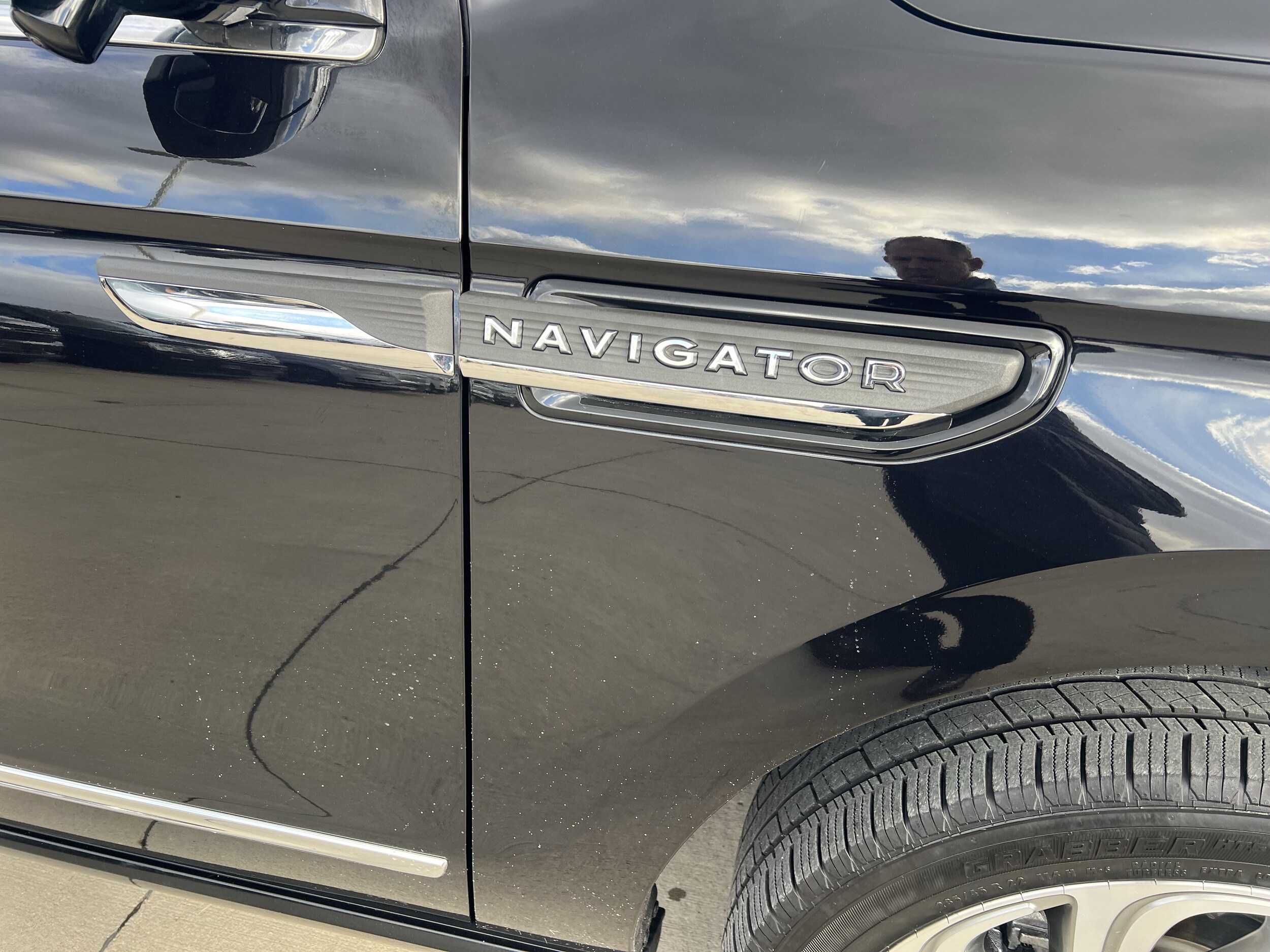 2023 Lincoln Navigator Reserve photo 2