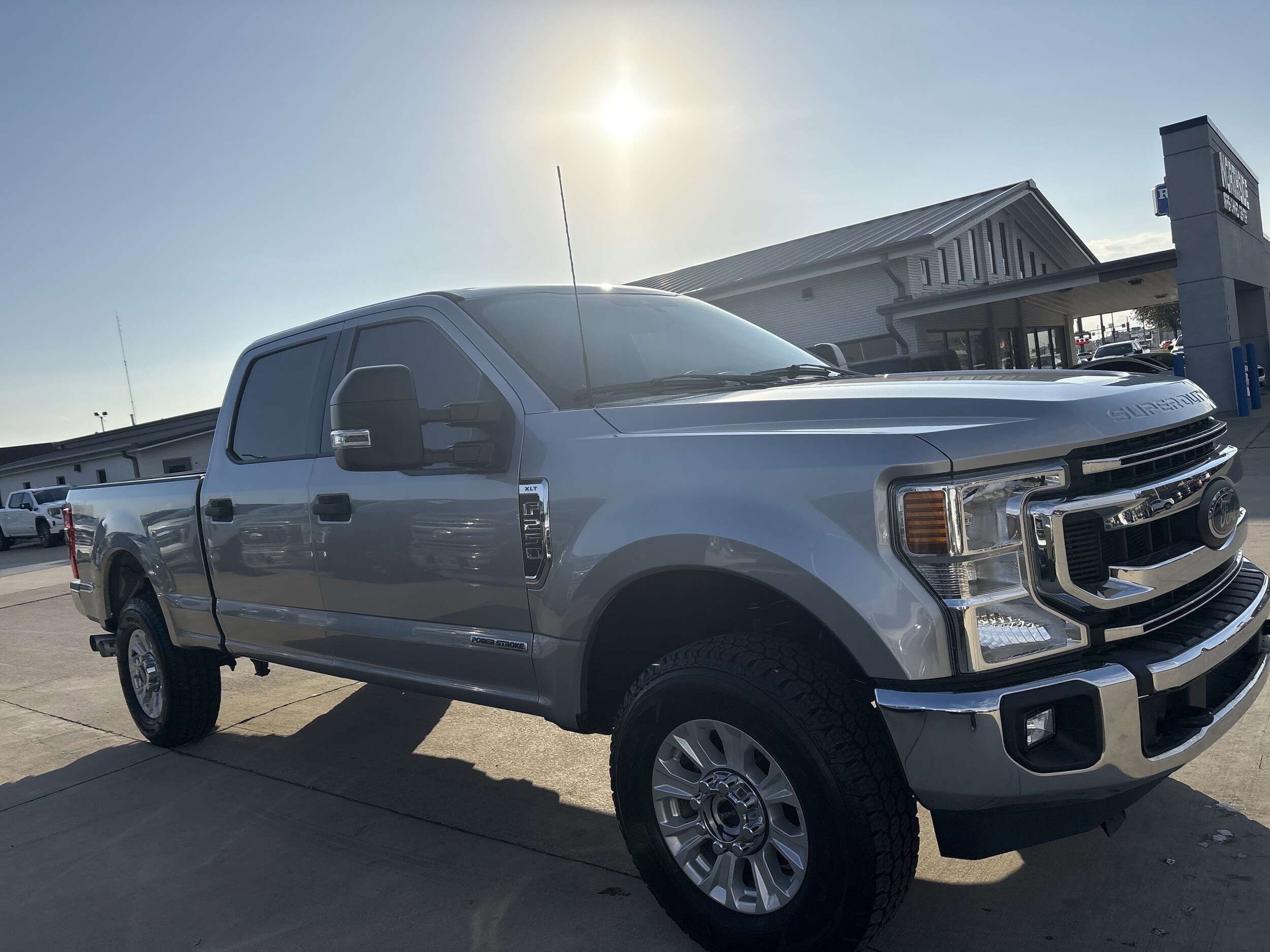 2022 Ford F-250 XLT FX4 photo 3