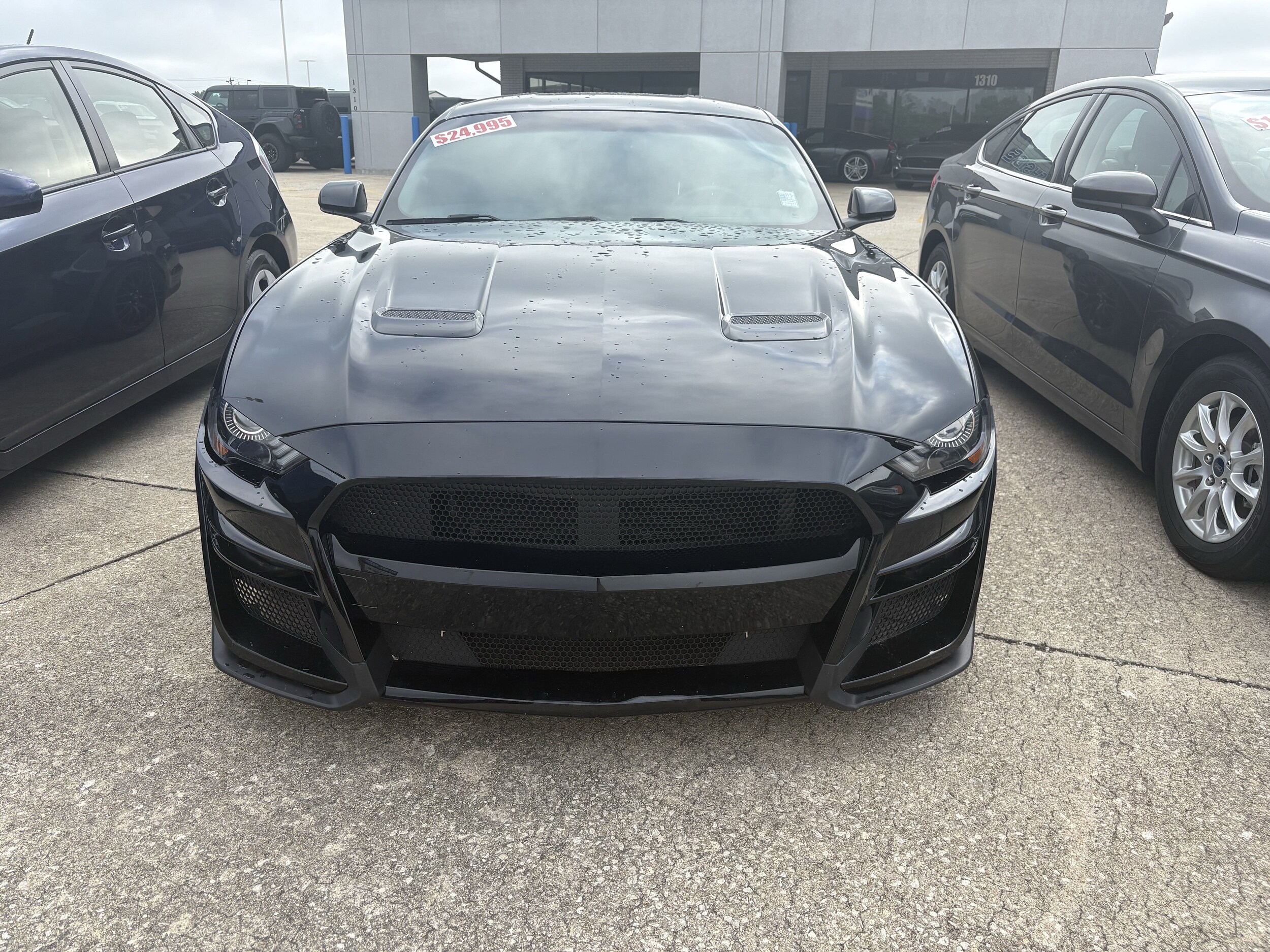 2018 Ford Mustang GT photo 2