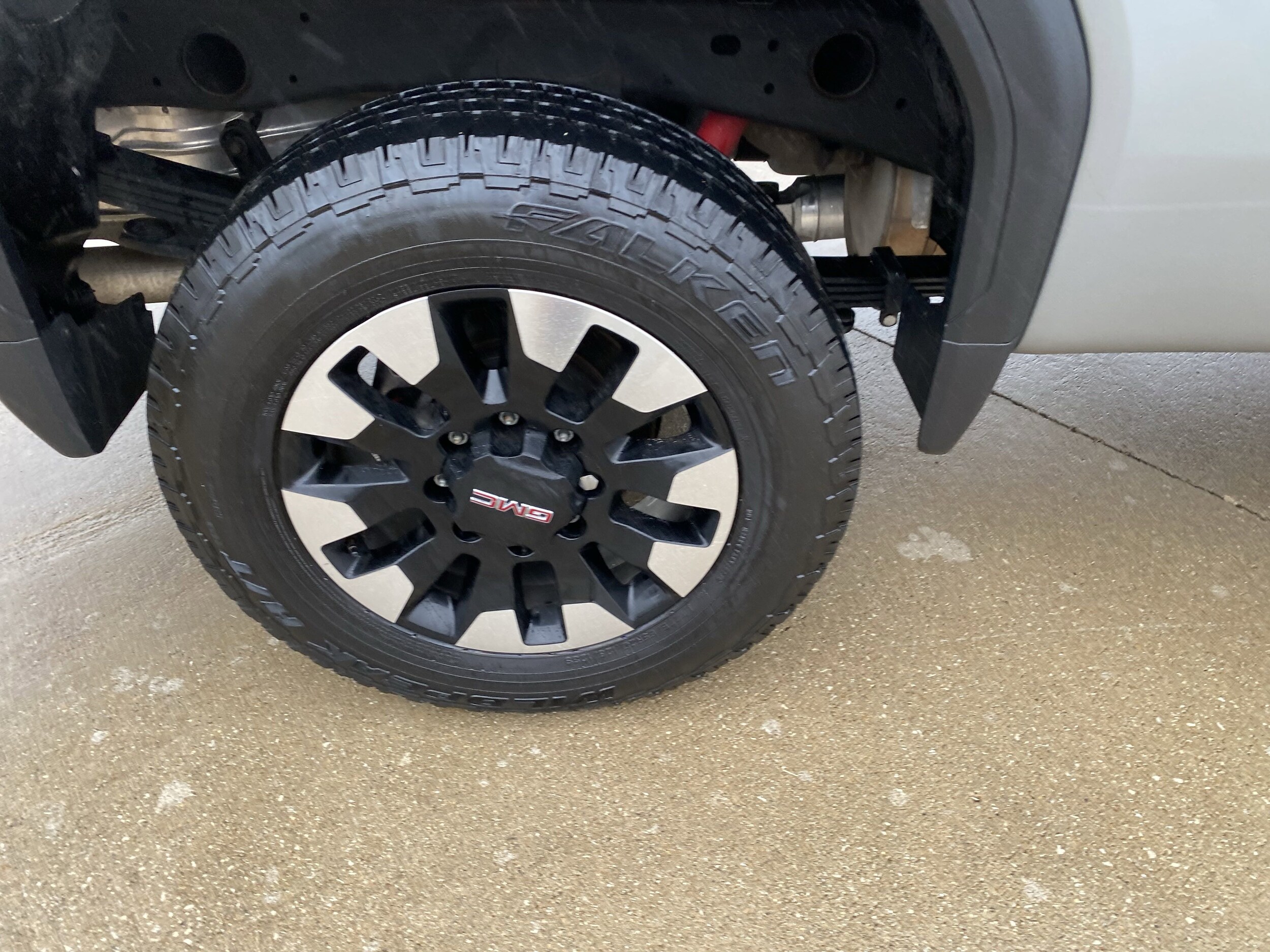 2024 Gmc Sierra 2500 HD Pro photo 3