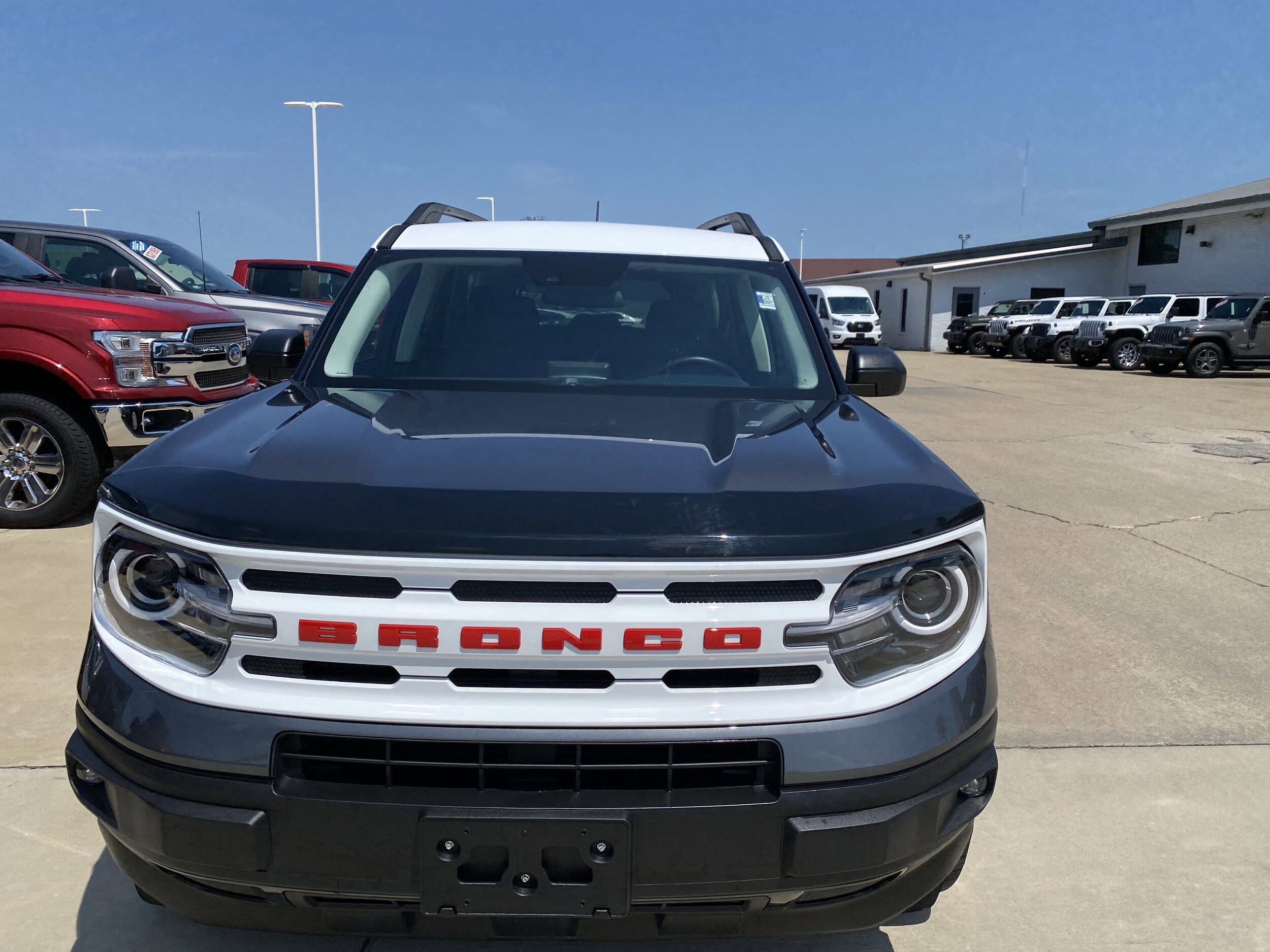 2023 Ford Bronco Sport Heritage photo 2