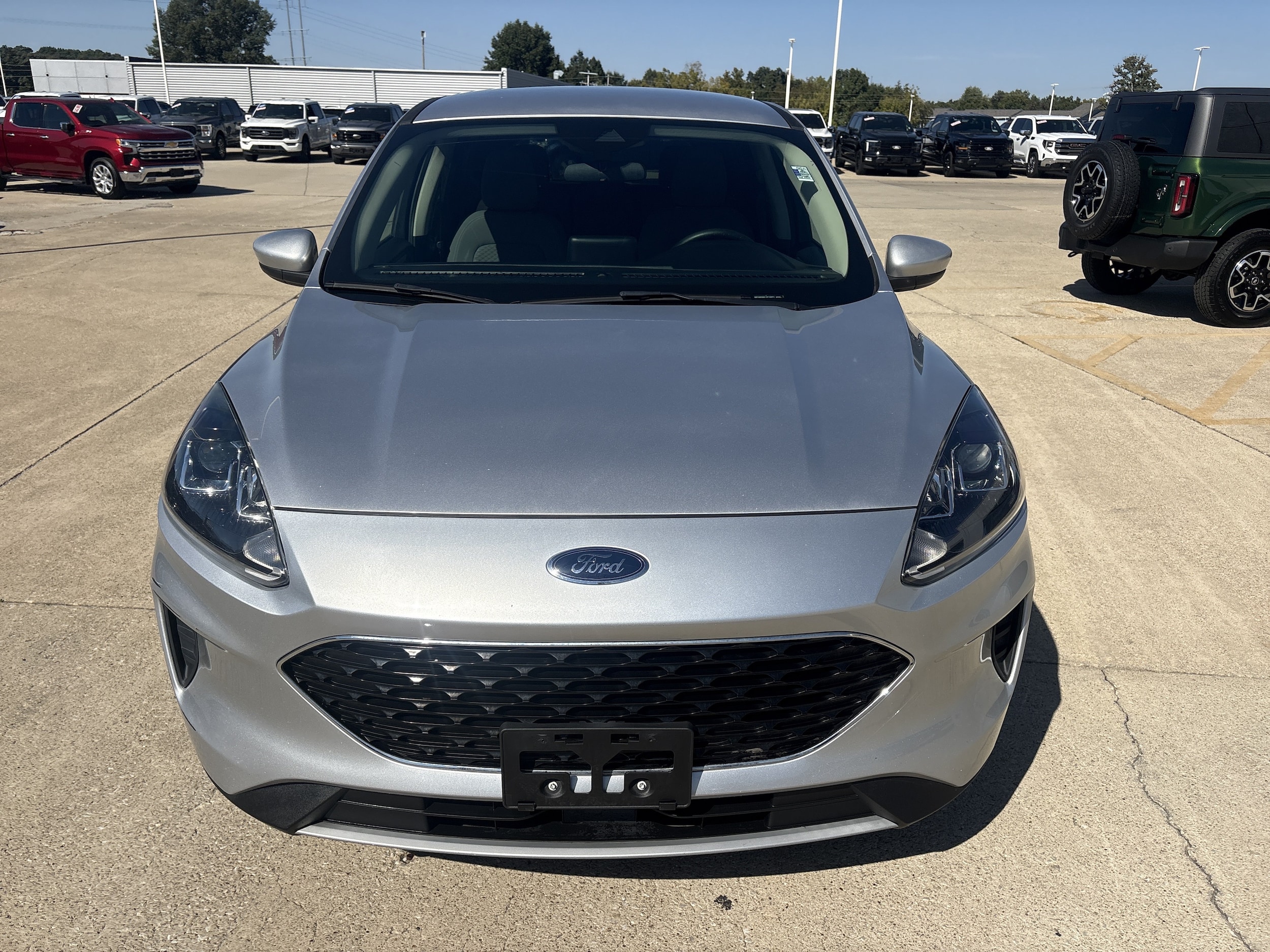 Used 2020 Ford Escape SE with VIN 1FMCU0G66LUC19971 for sale in Effingham, IL