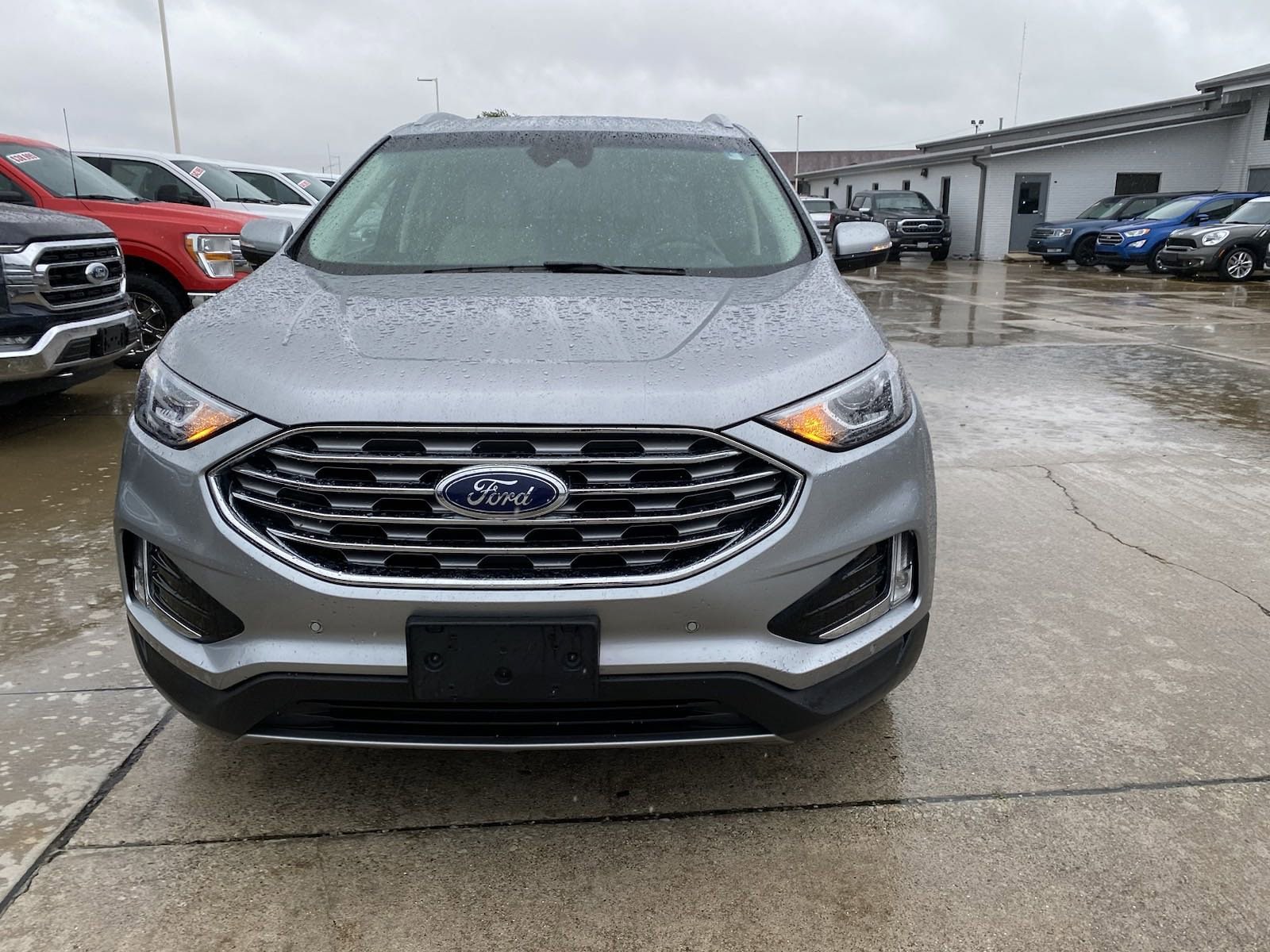 Used 2020 Ford Edge Titanium with VIN 2FMPK4K92LBA31938 for sale in Effingham, IL