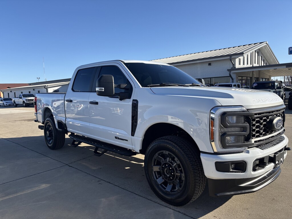 Used 2023 Ford F-250 XLT STX FX4 Truck Crew Cab