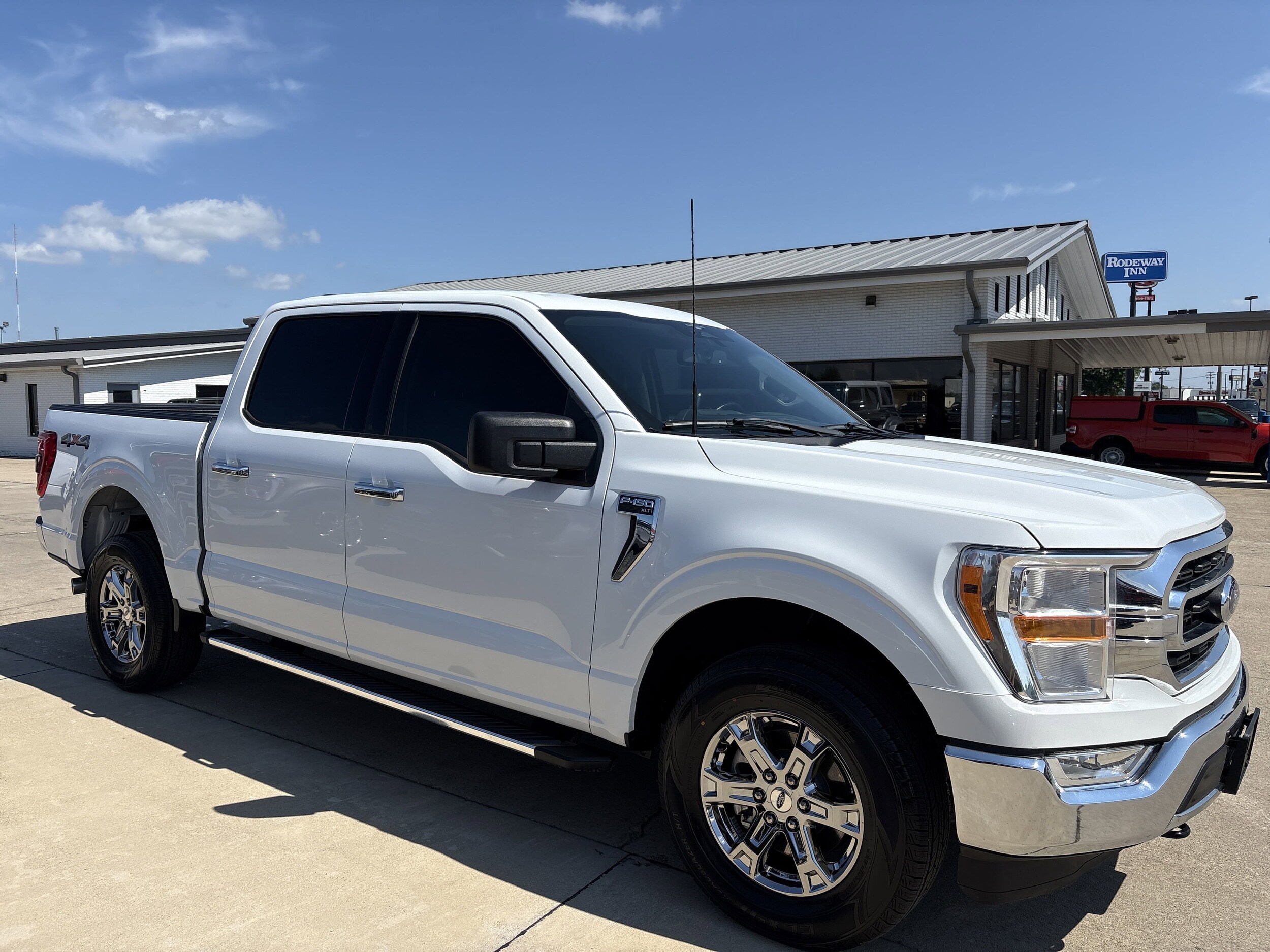 2023 Ford F-150 photo 3