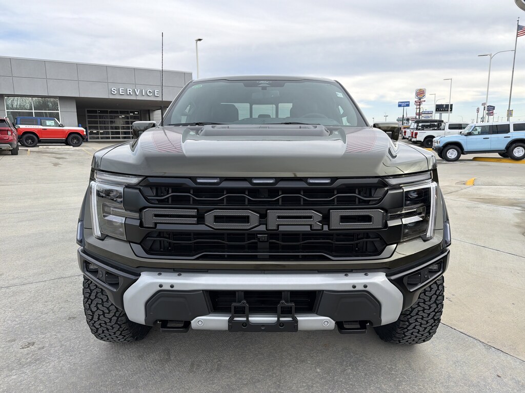 New 2025 Ford F-150 Raptor Truck SuperCrew Cab