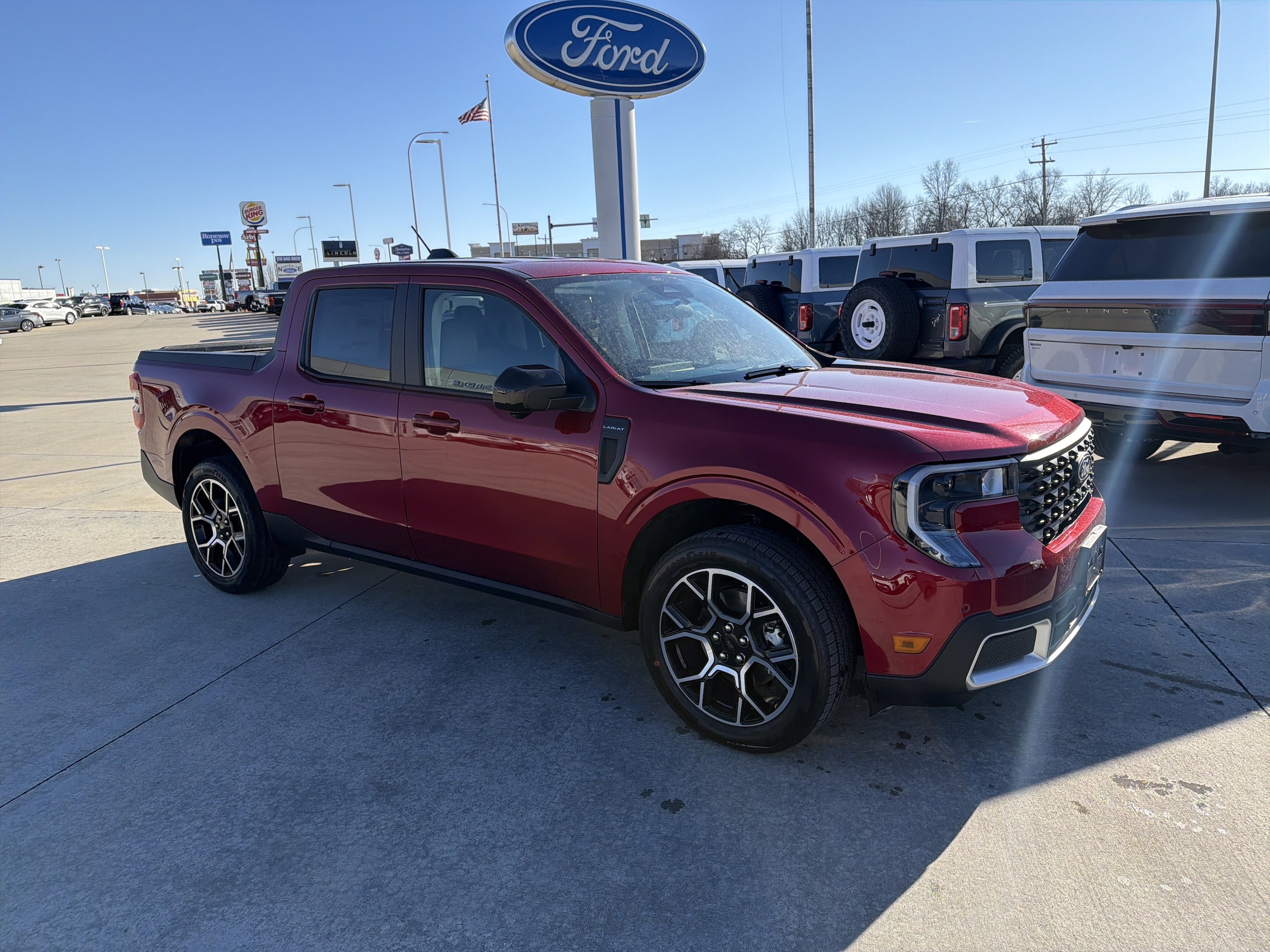 2026 Ford Maverick Lariat's photo