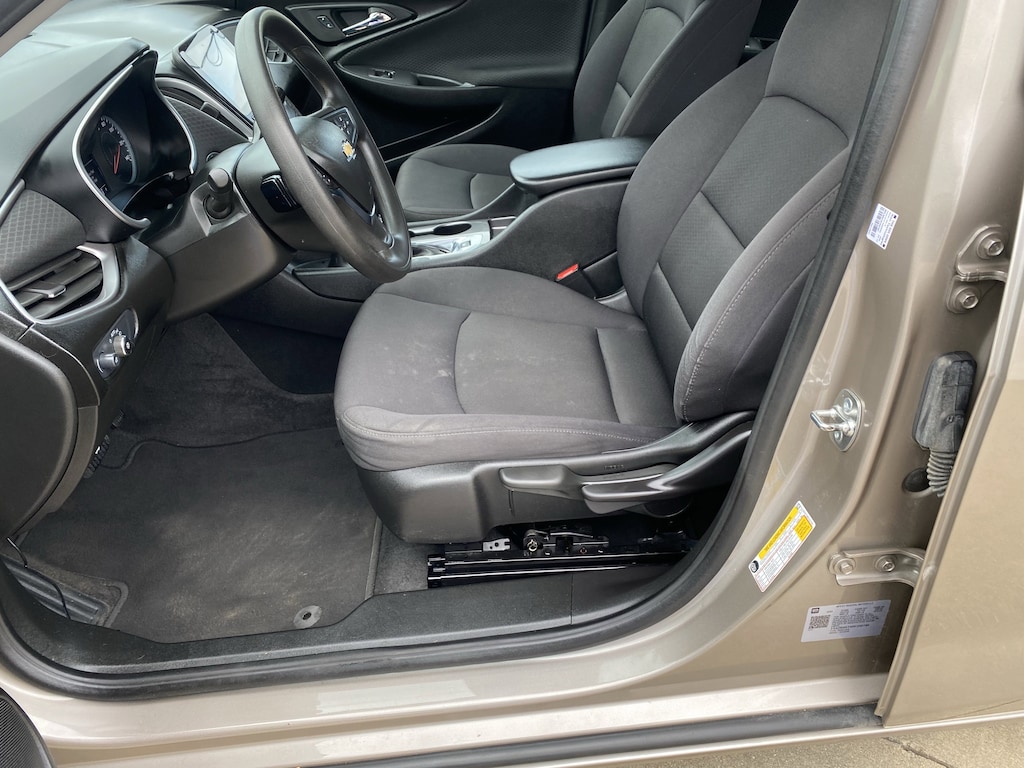 Used 2024 Chevrolet Malibu LS Sedan