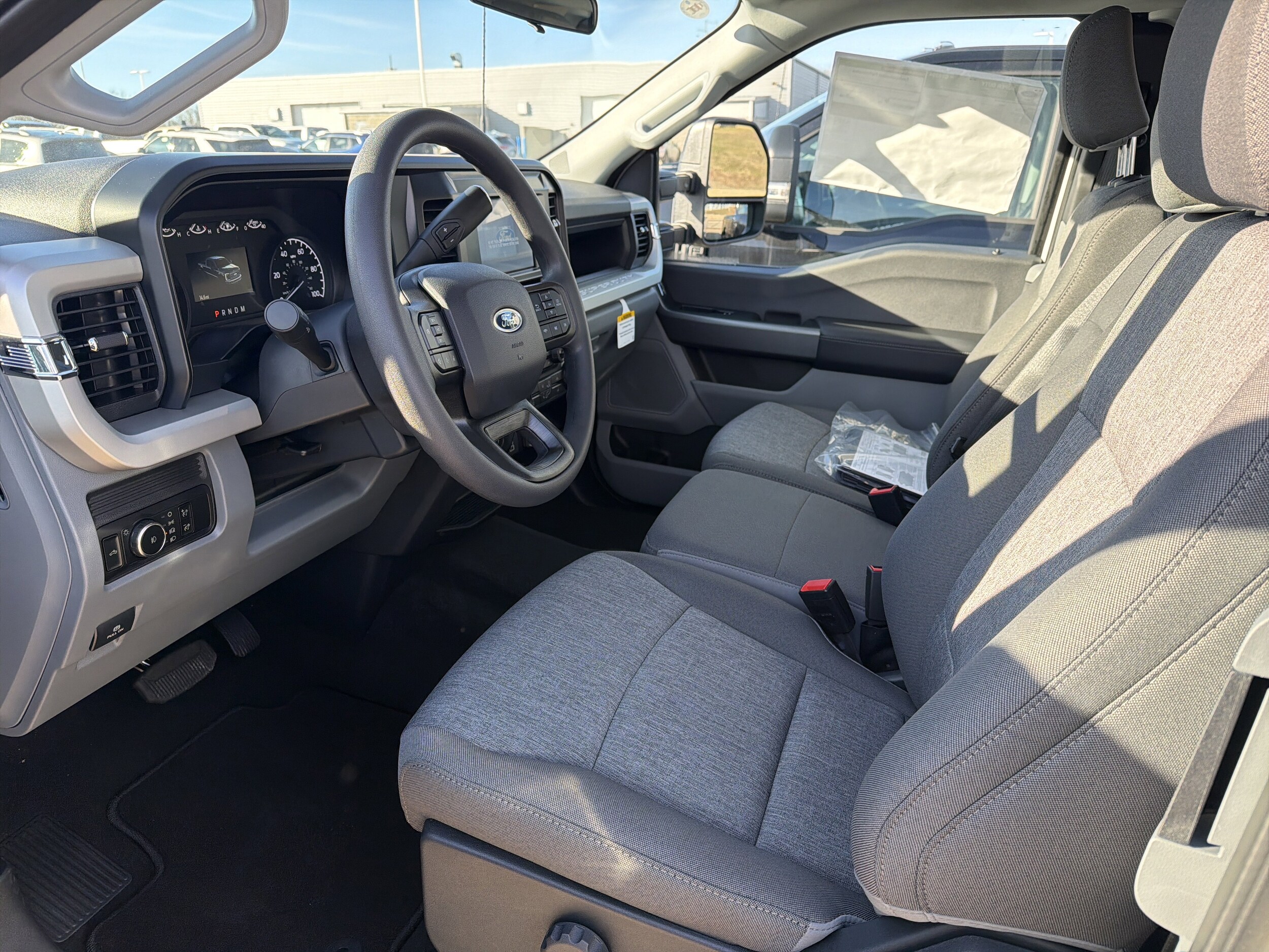 2026 Ford F-350 Super Duty XL - Photo 7