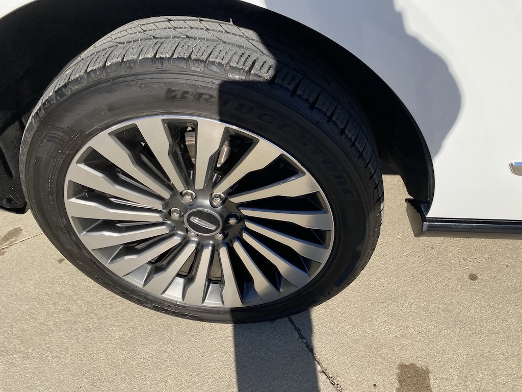 2020 Lincoln Navigator Reserve photo 2