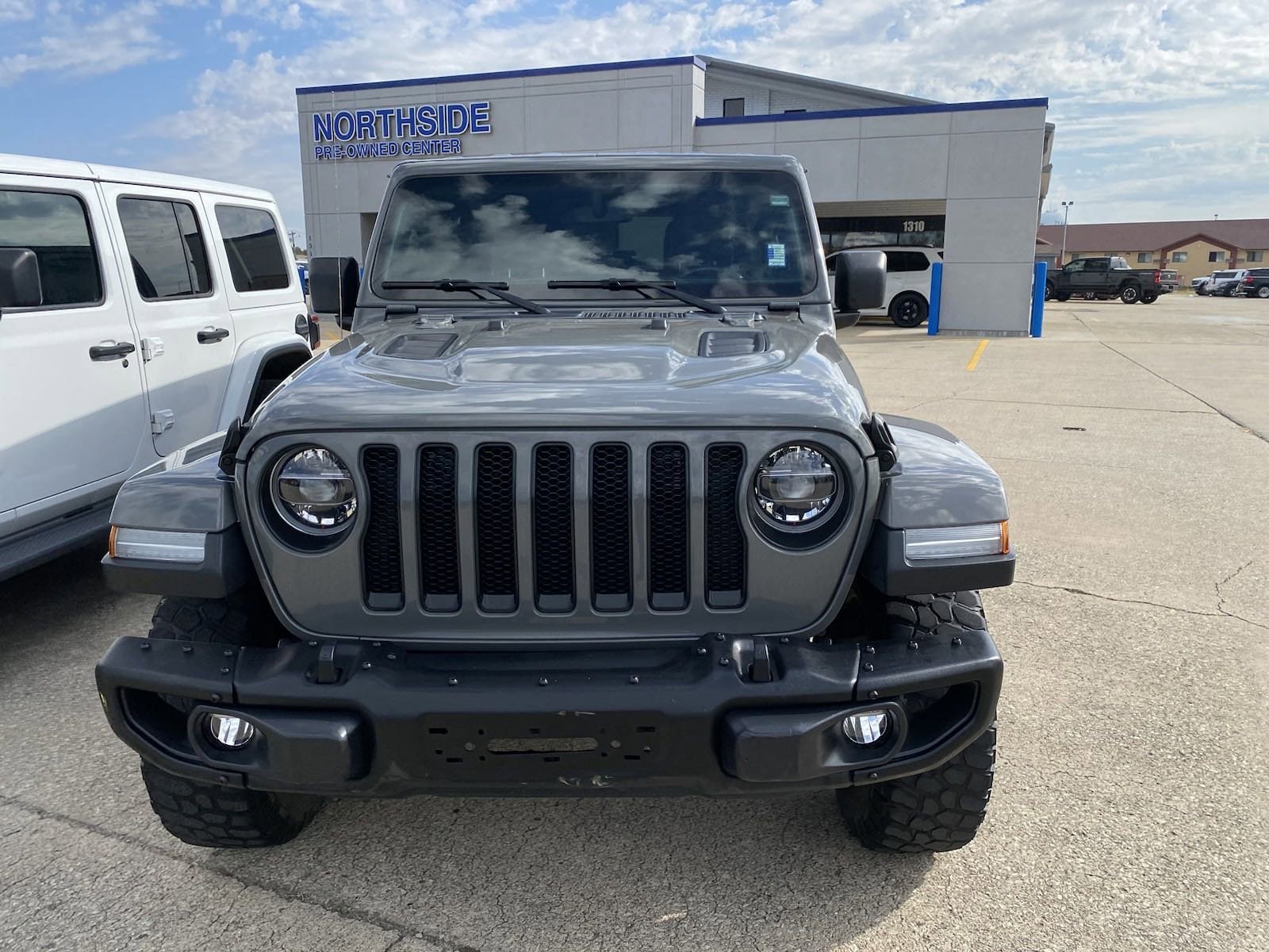 Used 2019 Jeep Wrangler Unlimited Moab with VIN 1C4HJXEG6KW510805 for sale in Effingham, IL