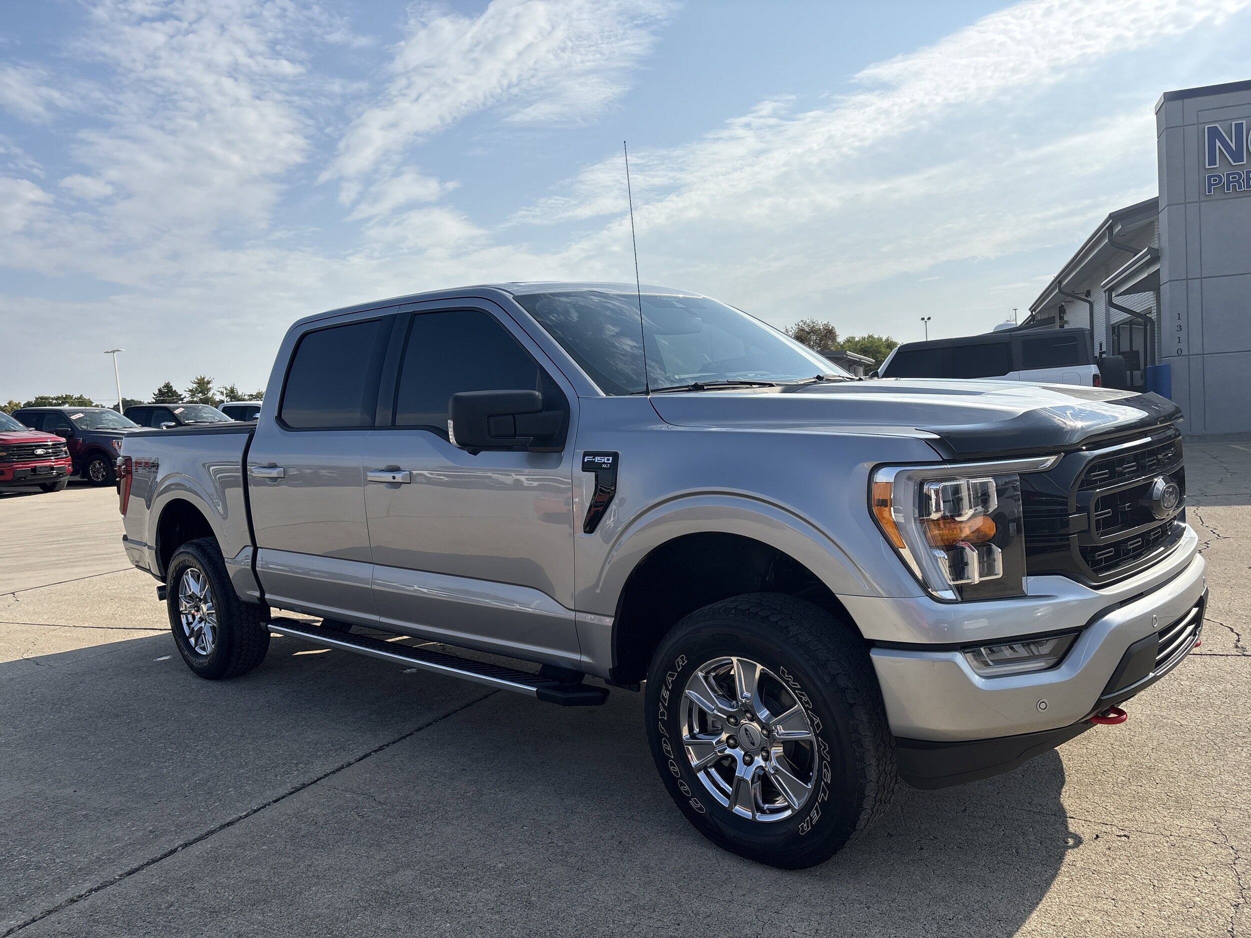 2021 Ford F-150 XLT FX4 photo 3