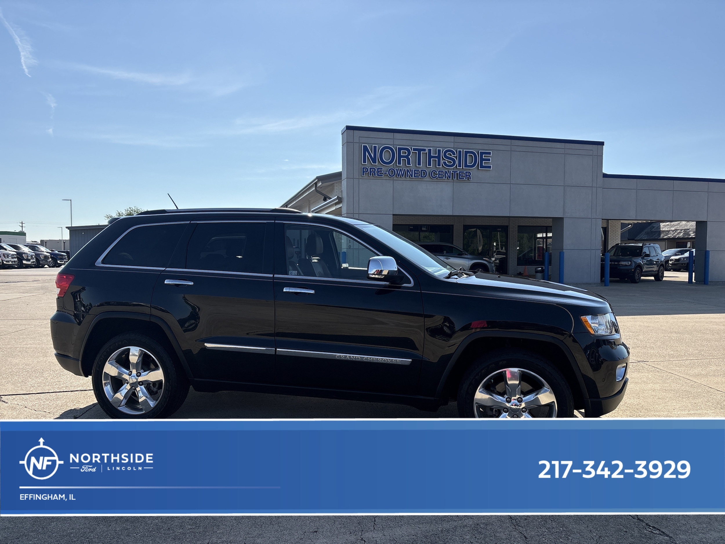 2013 Jeep Grand Cherokee Overland Summit 4WD's photo