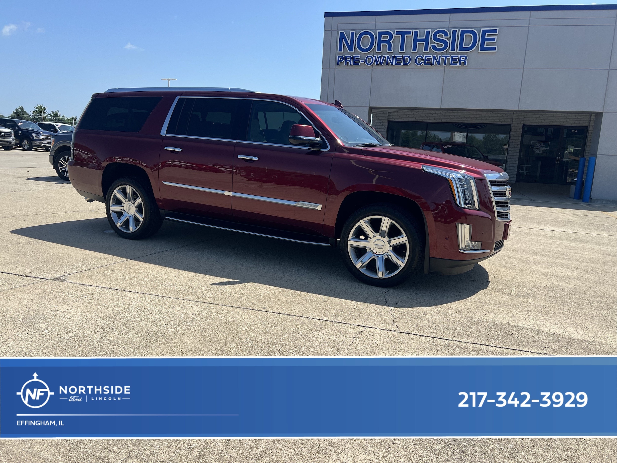 Used 2019 Cadillac Escalade ESV Luxury with VIN 1GYS4HKJ3KR381434 for sale in Effingham, IL