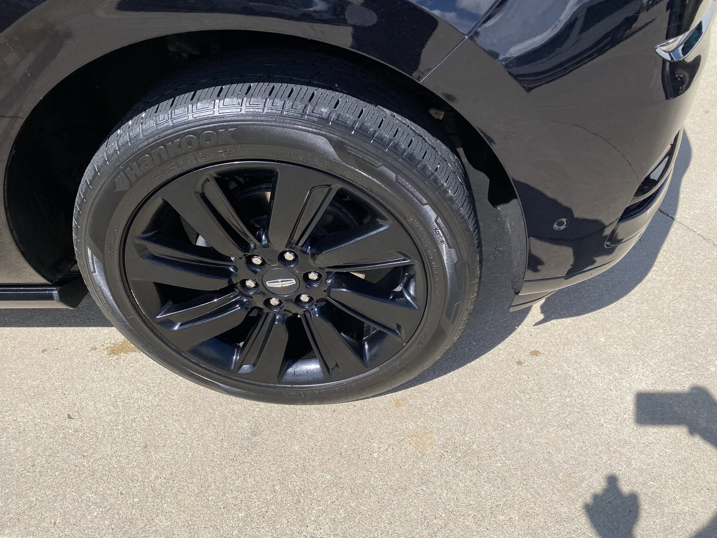2023 Lincoln Navigator L Reserve photo 2