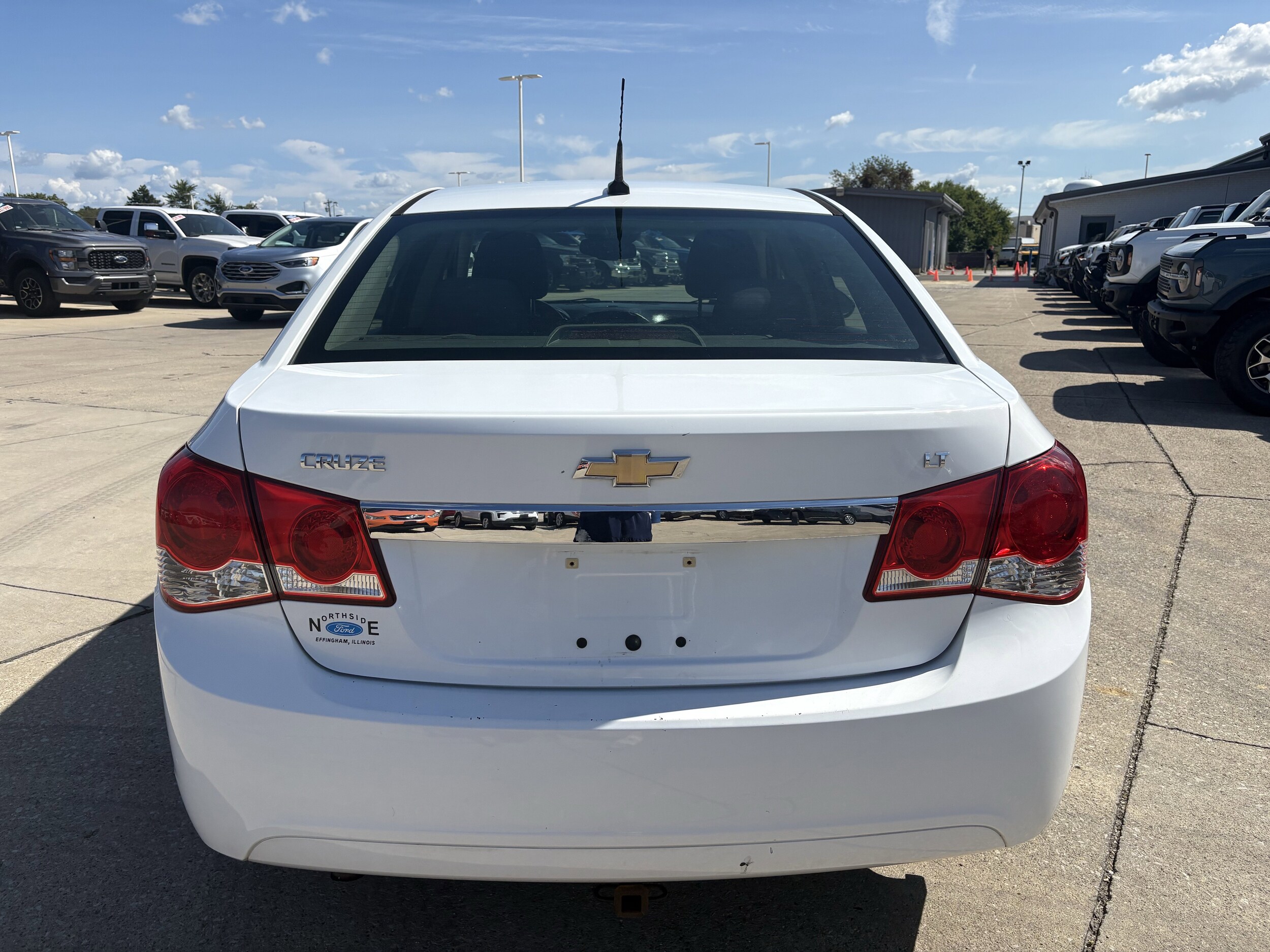 2013 Chevrolet Cruze photo 4