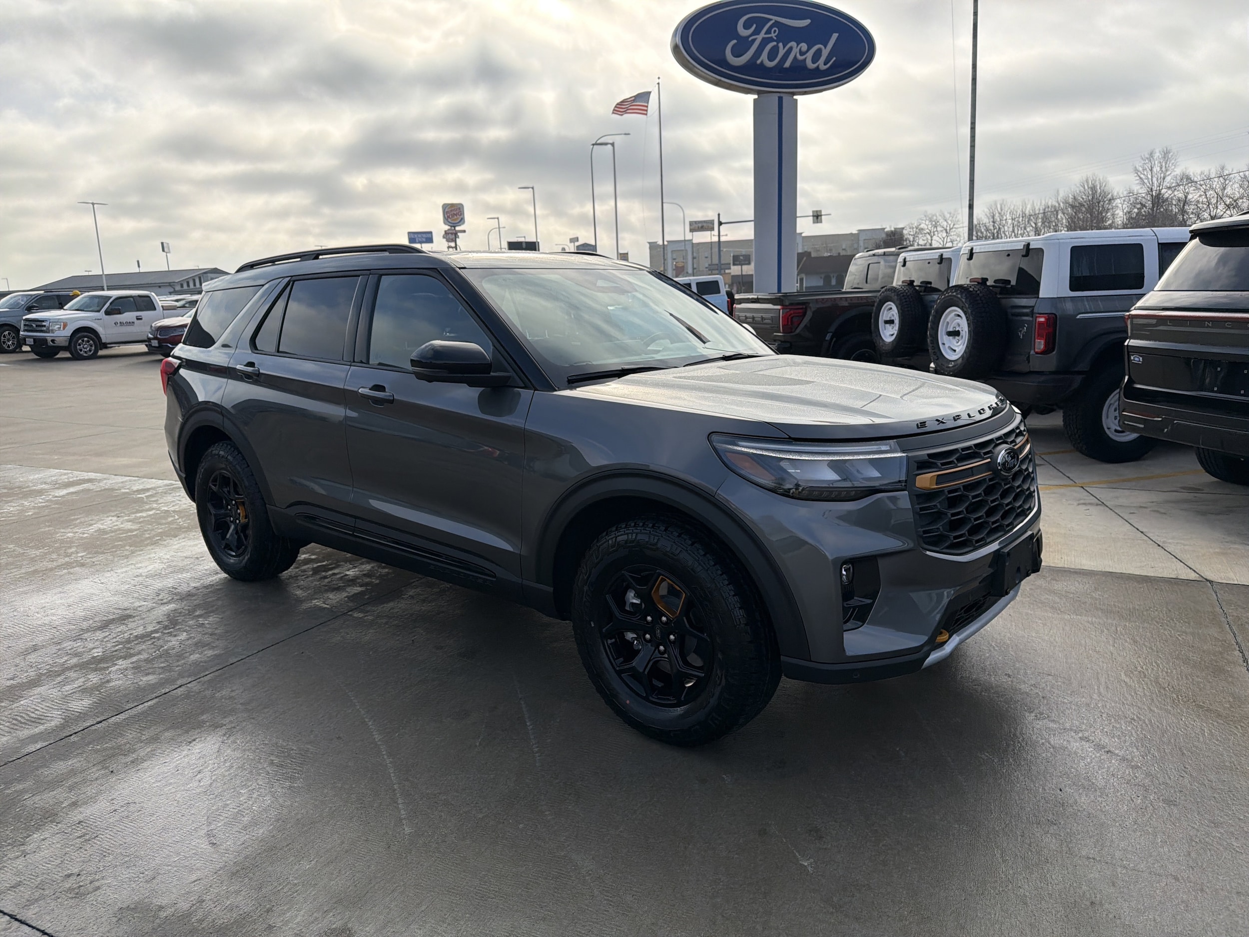 2026 Ford Explorer Tremor's photo