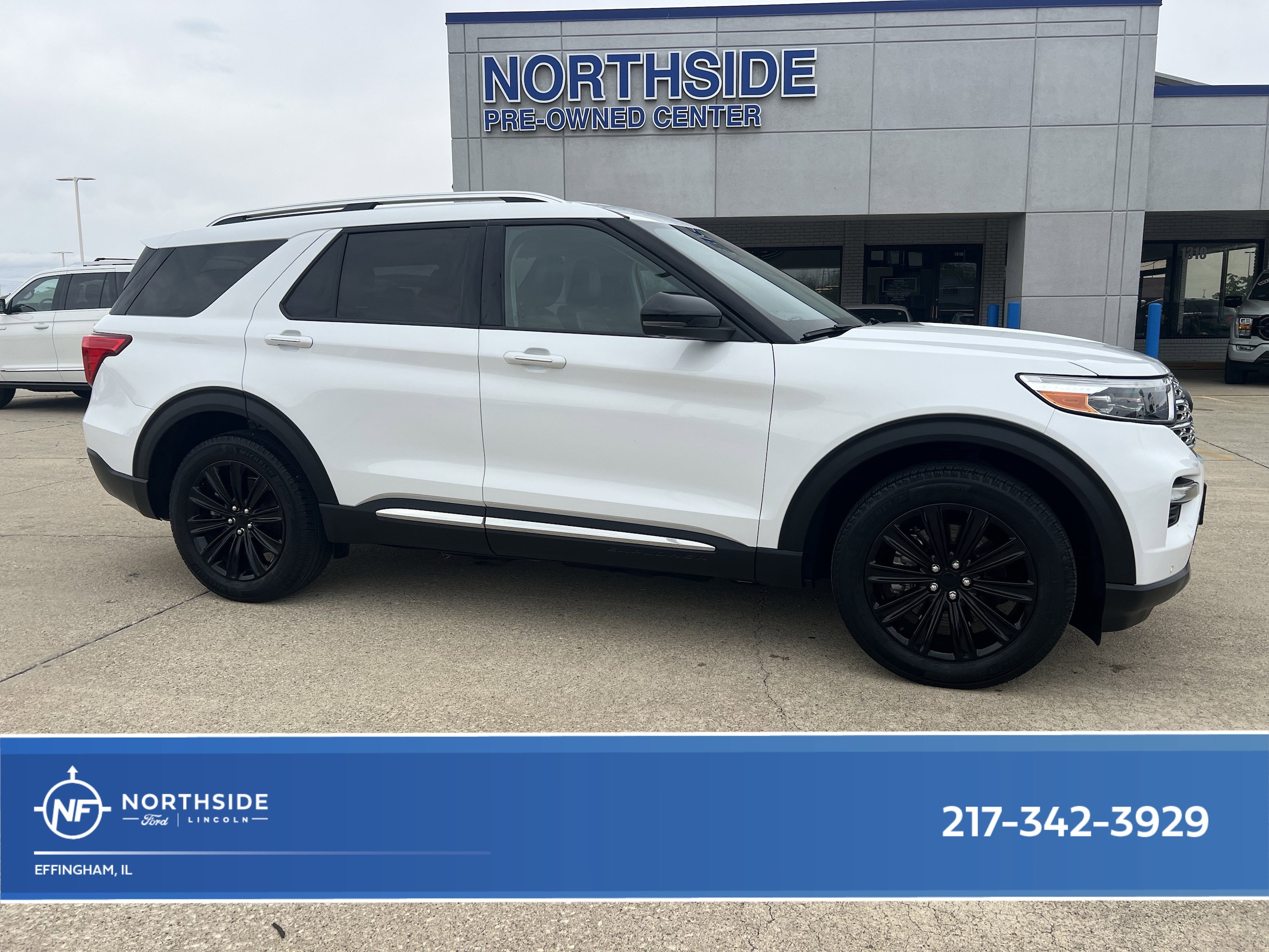 2023 Ford Explorer Limited HEV 4WD's photo
