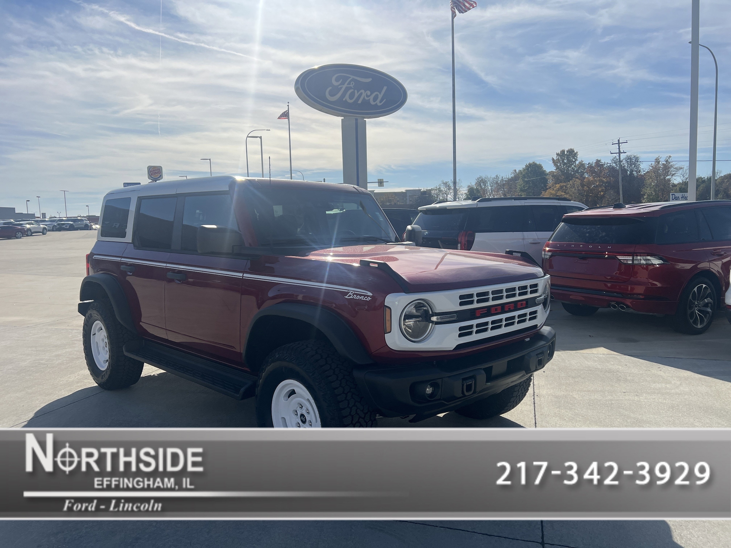 2025 Ford Bronco 4-Door Heritage Editon's photo