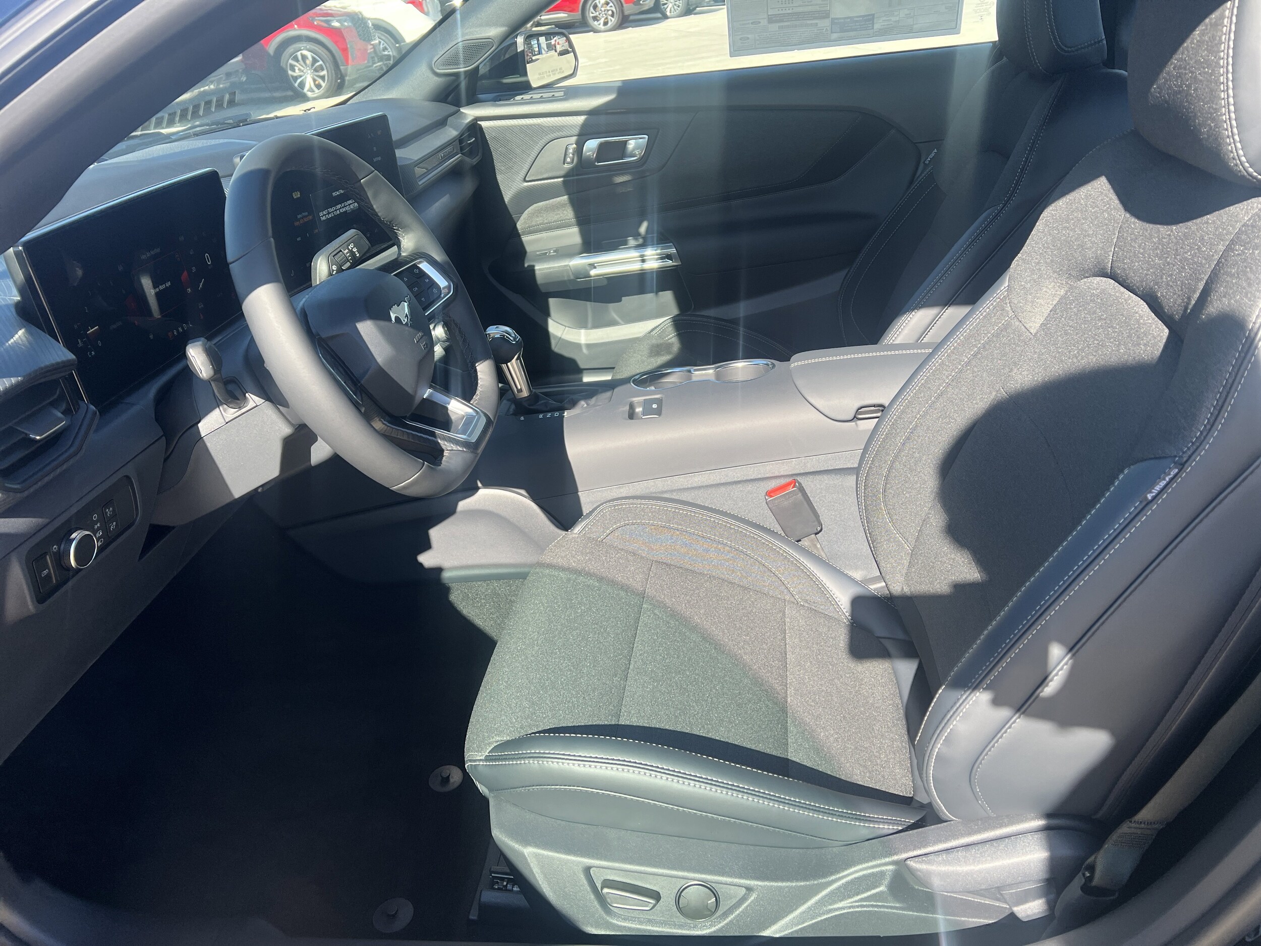 2026 Ford Mustang EcoBoost Fastback - Photo 8