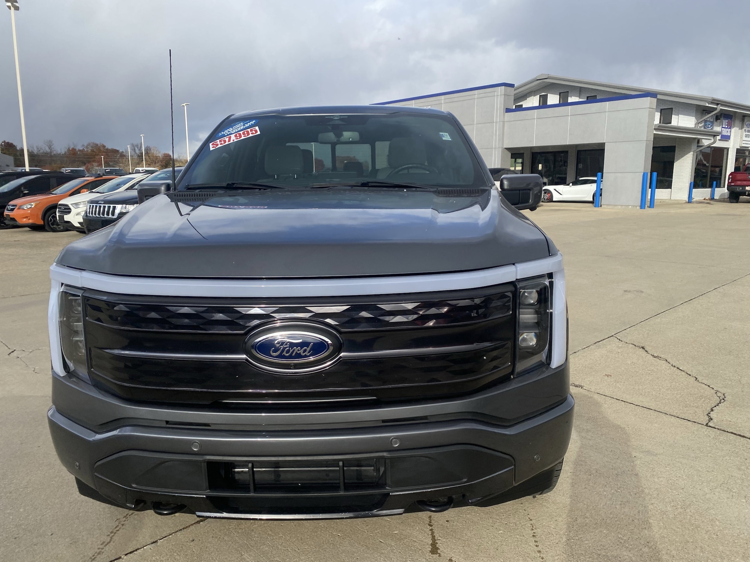 Used 2023 Ford F-150 Lightning Platinum with VIN 1FT6W1EV0PWG42583 for sale in Effingham, IL