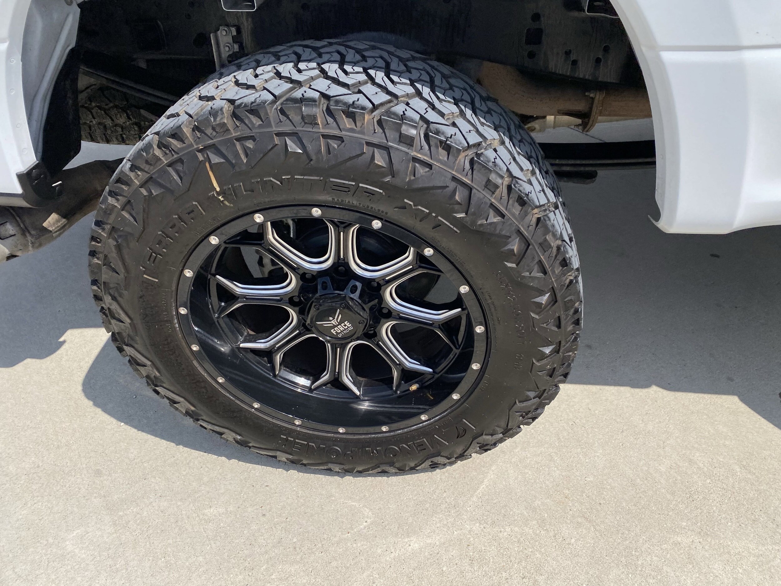 2022 Ford F-250 XLT photo 3