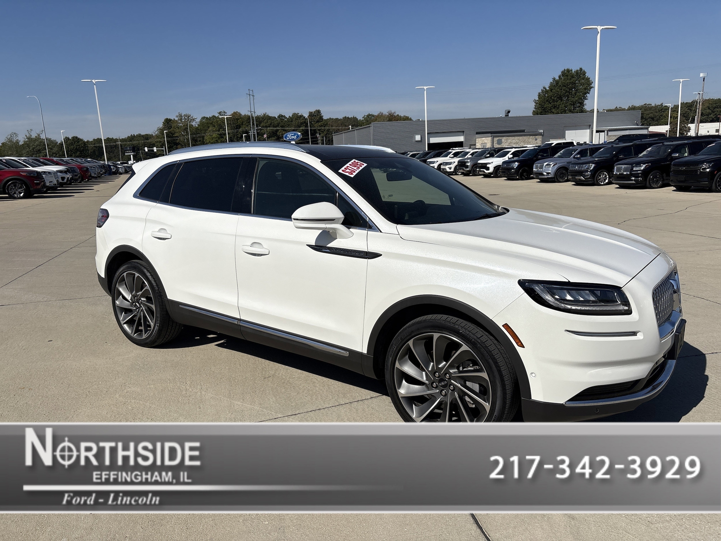 2021 Lincoln Nautilus Reserve's photo