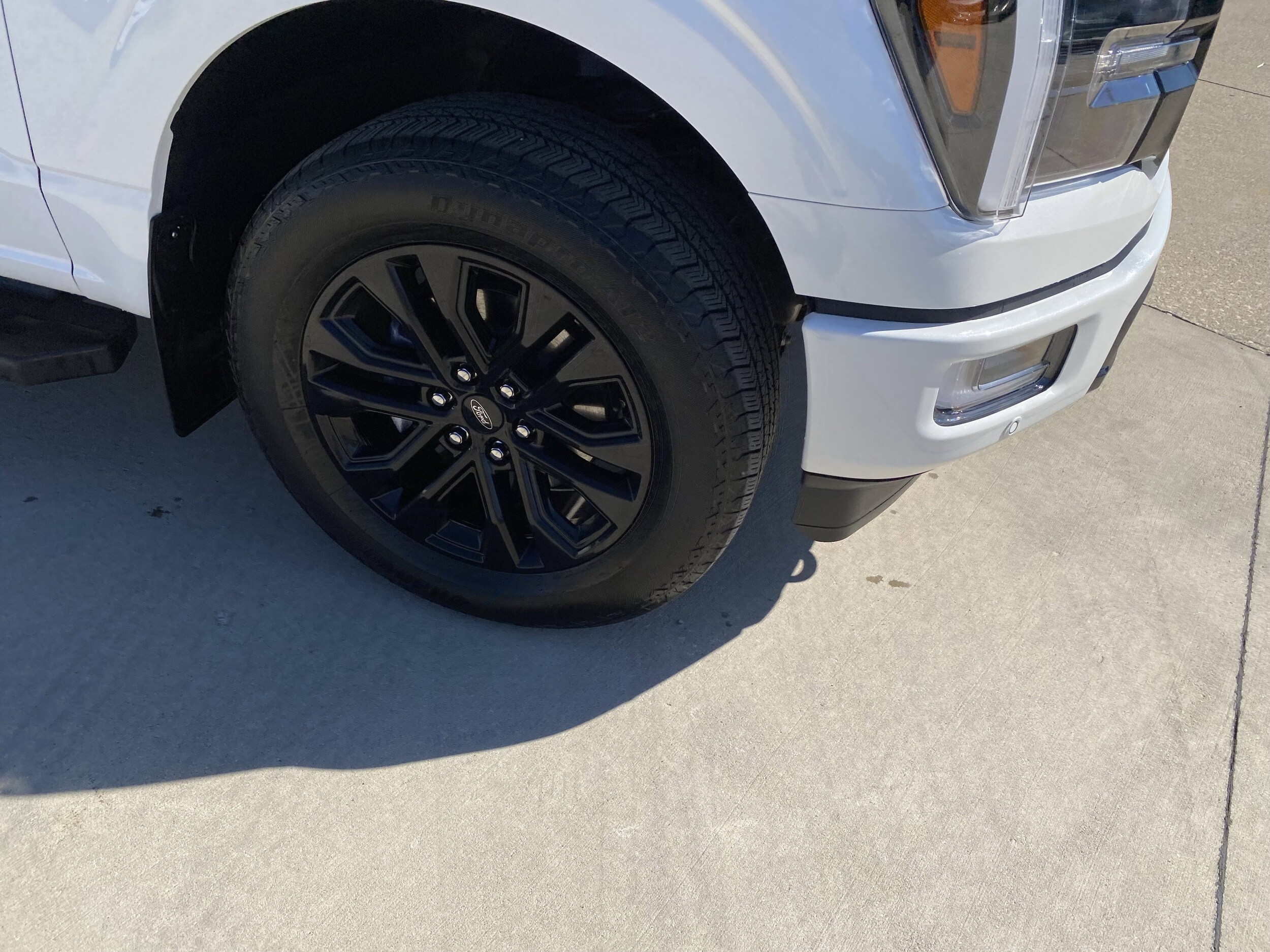 2024 Ford F-150 Lariat photo 3