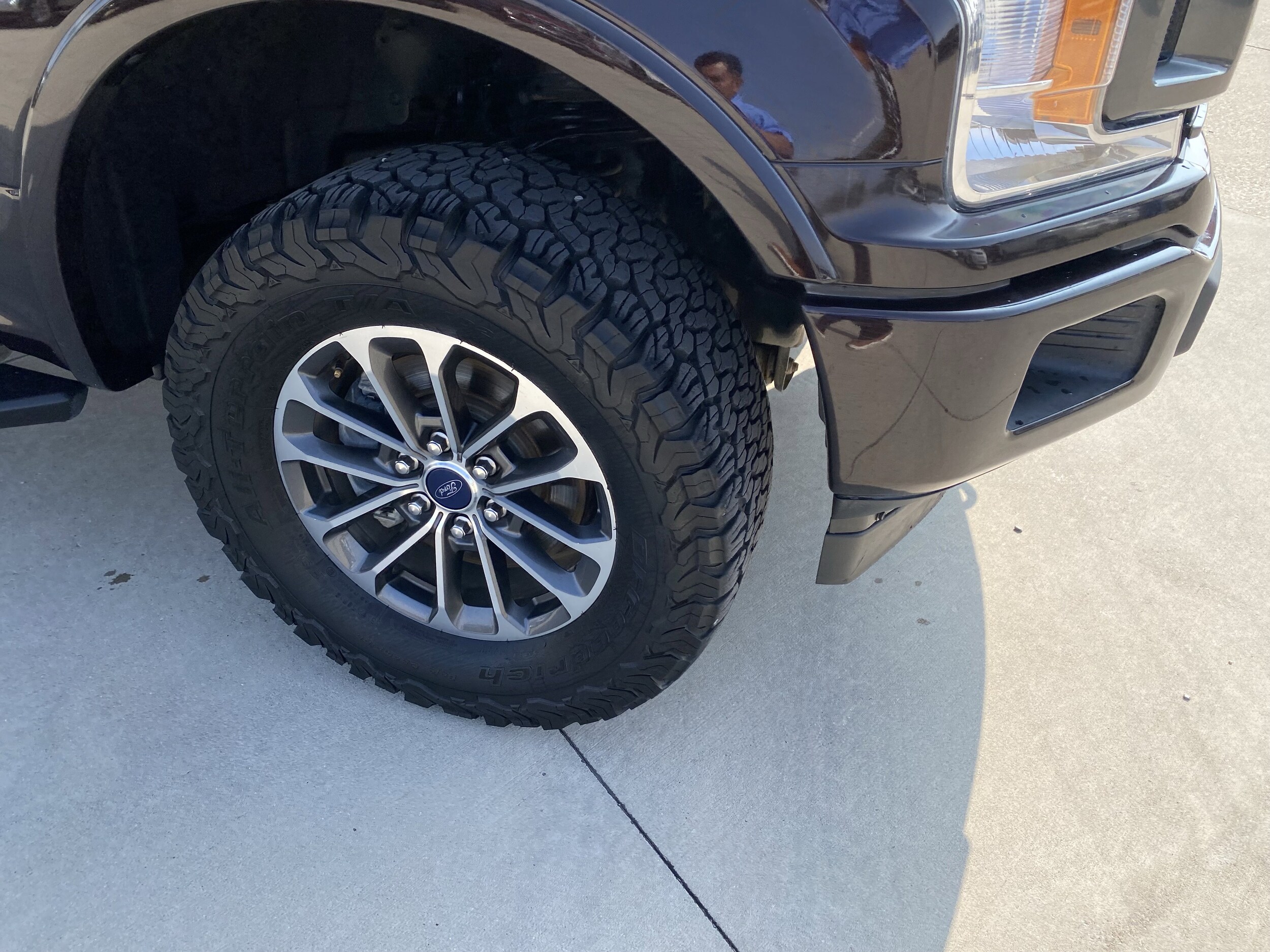 2018 Ford F-150 XLT FX4 photo 3