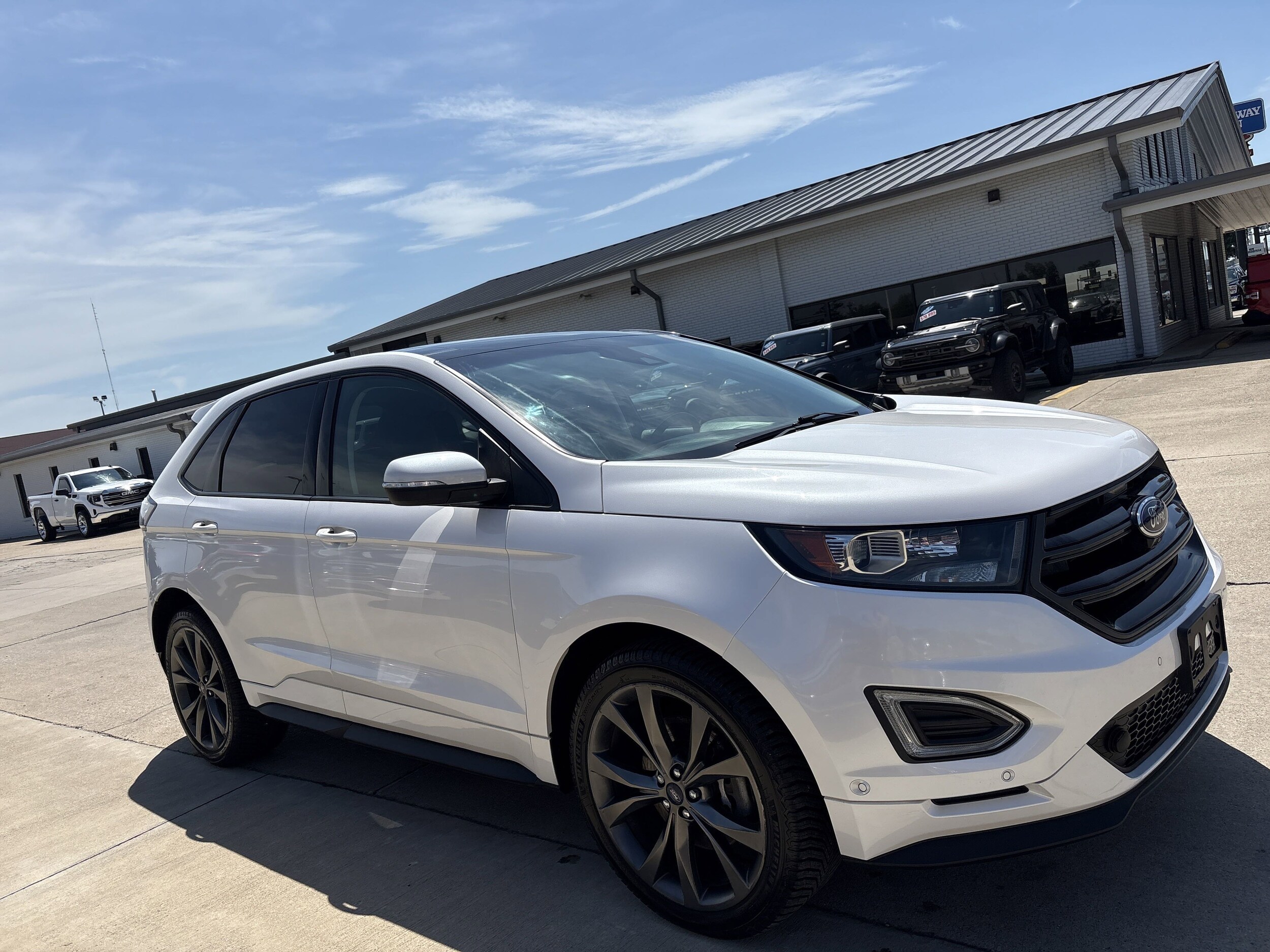 2018 Ford Edge Sport photo 3
