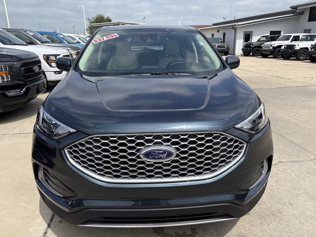 Used 2024 Ford Edge SEL SUV