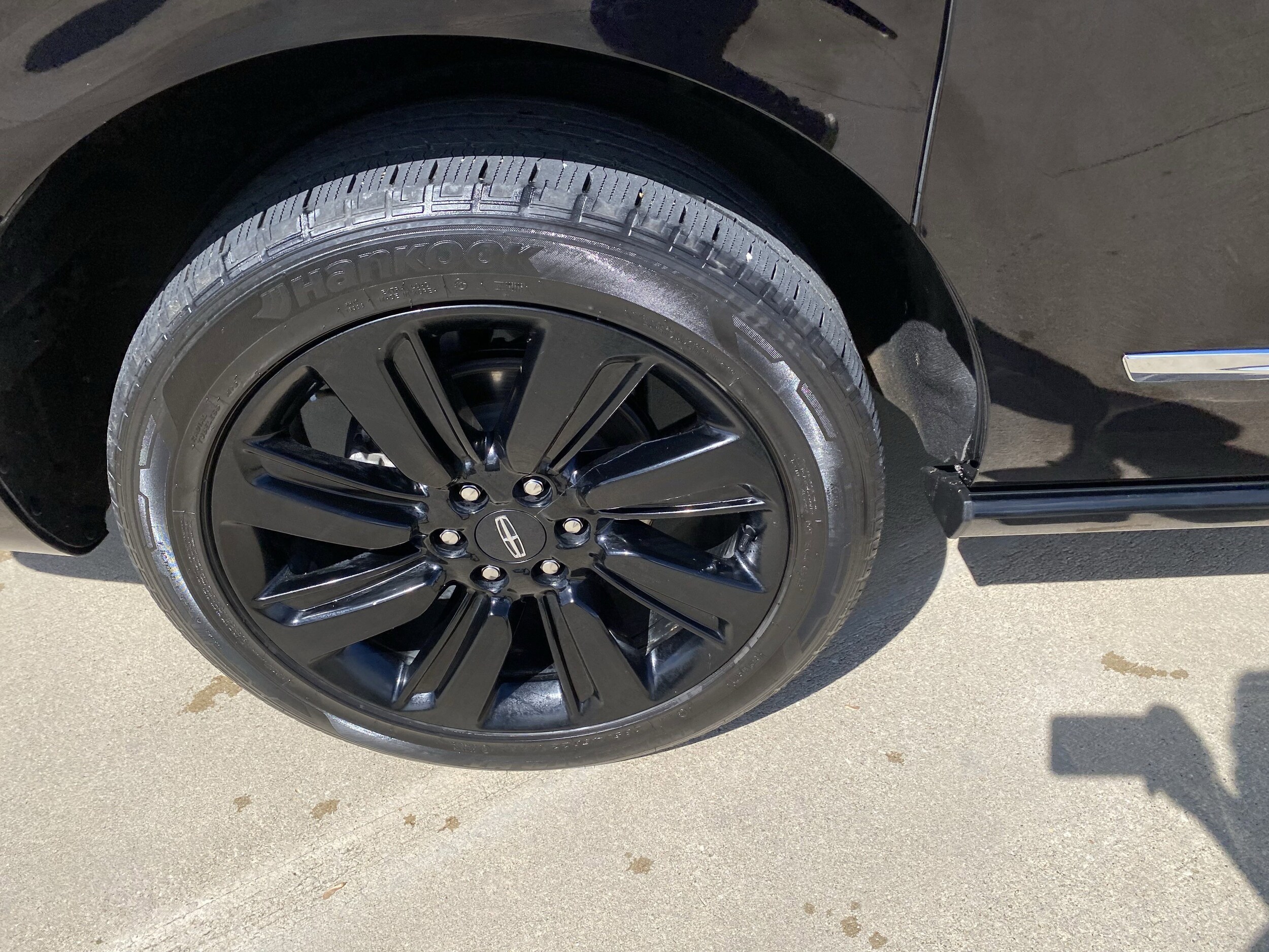 2023 Lincoln Navigator L Reserve photo 3