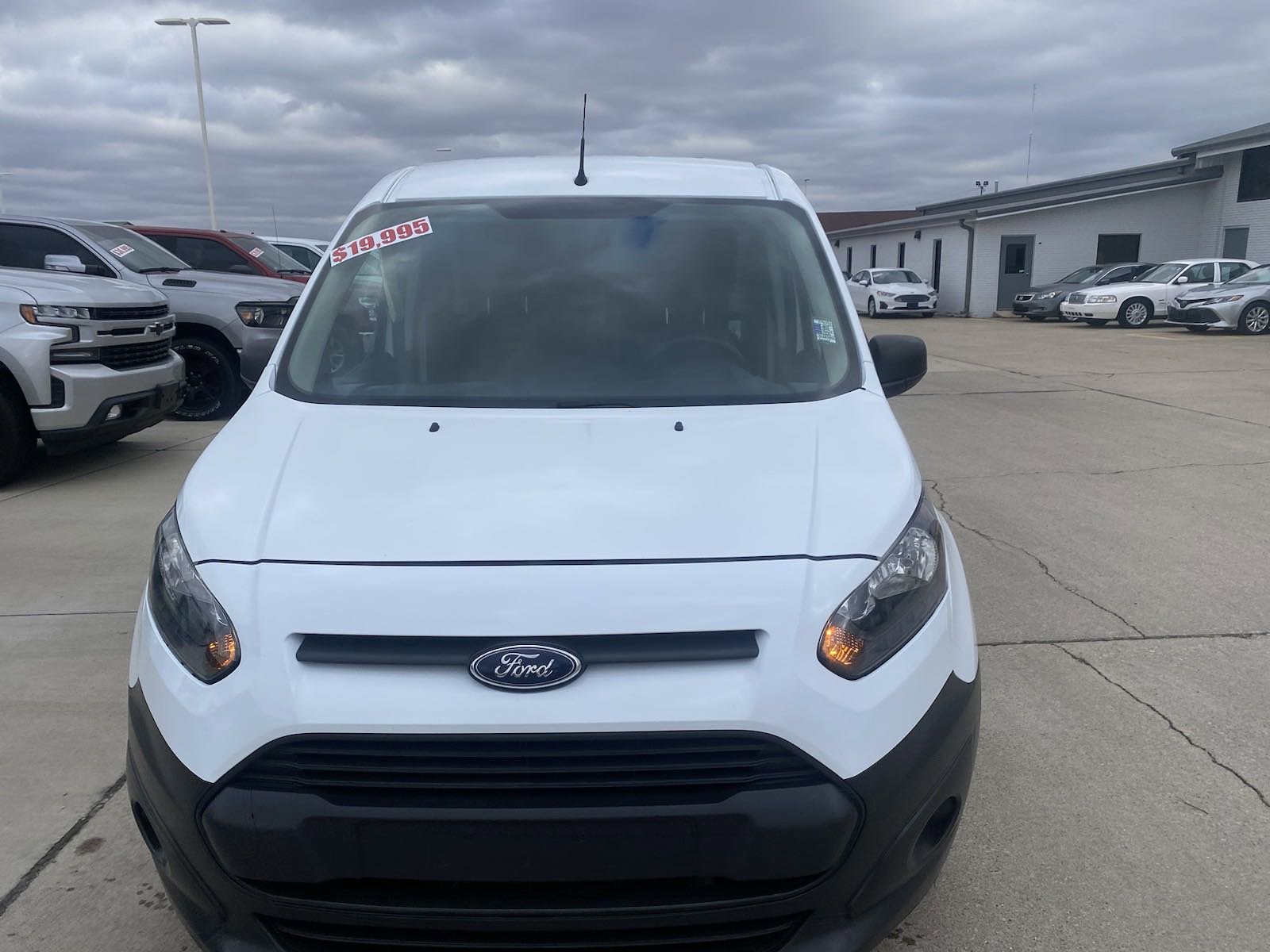 Used 2017 Ford Transit Connect XL with VIN NM0LS7E70H1335445 for sale in Effingham, IL