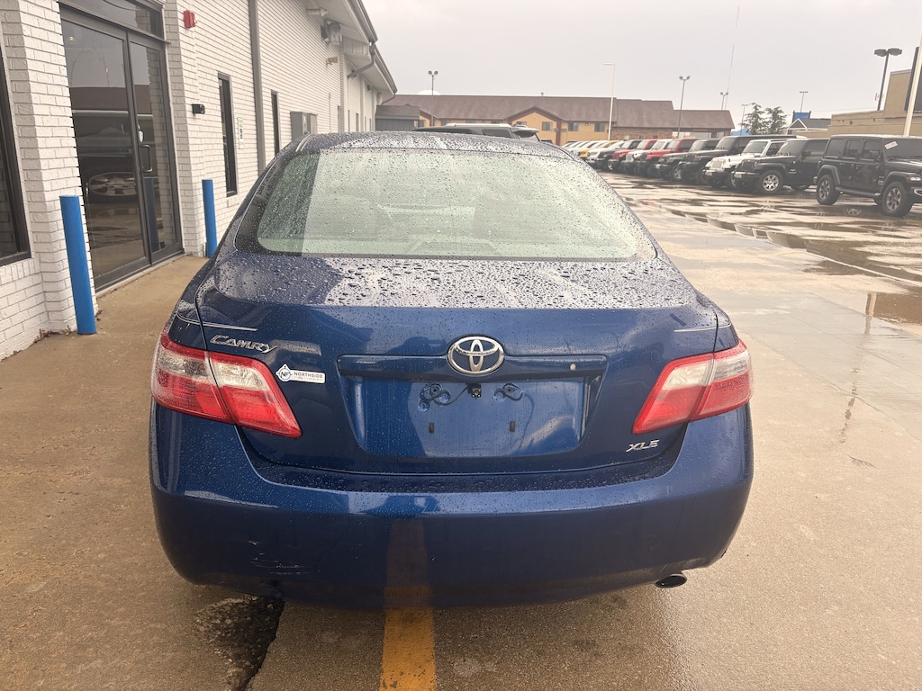 2009 Toyota Camry XLE photo 4
