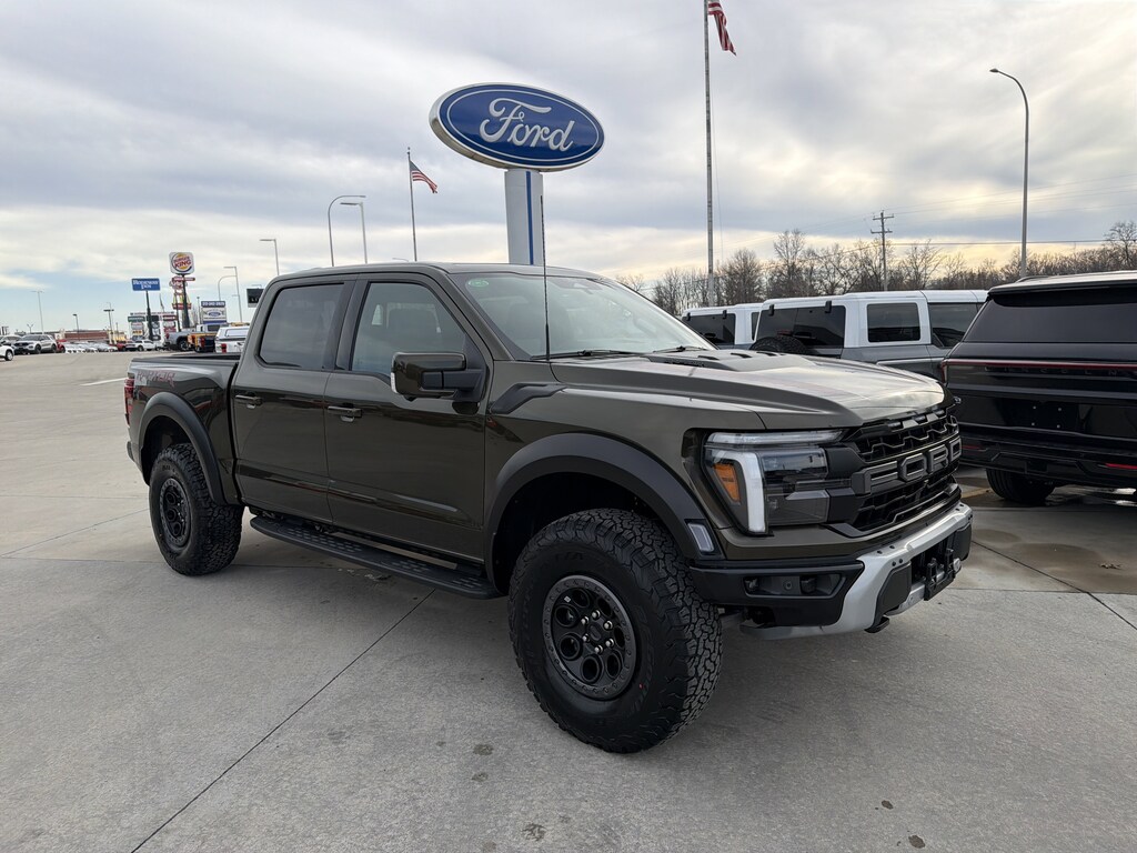 New 2025 Ford F-150 Raptor Truck SuperCrew Cab