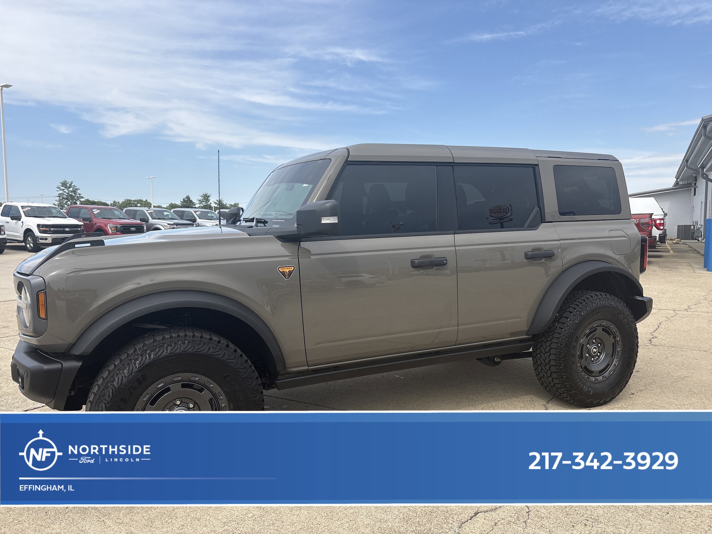 2025 Ford Bronco Badlands 4x4's photo