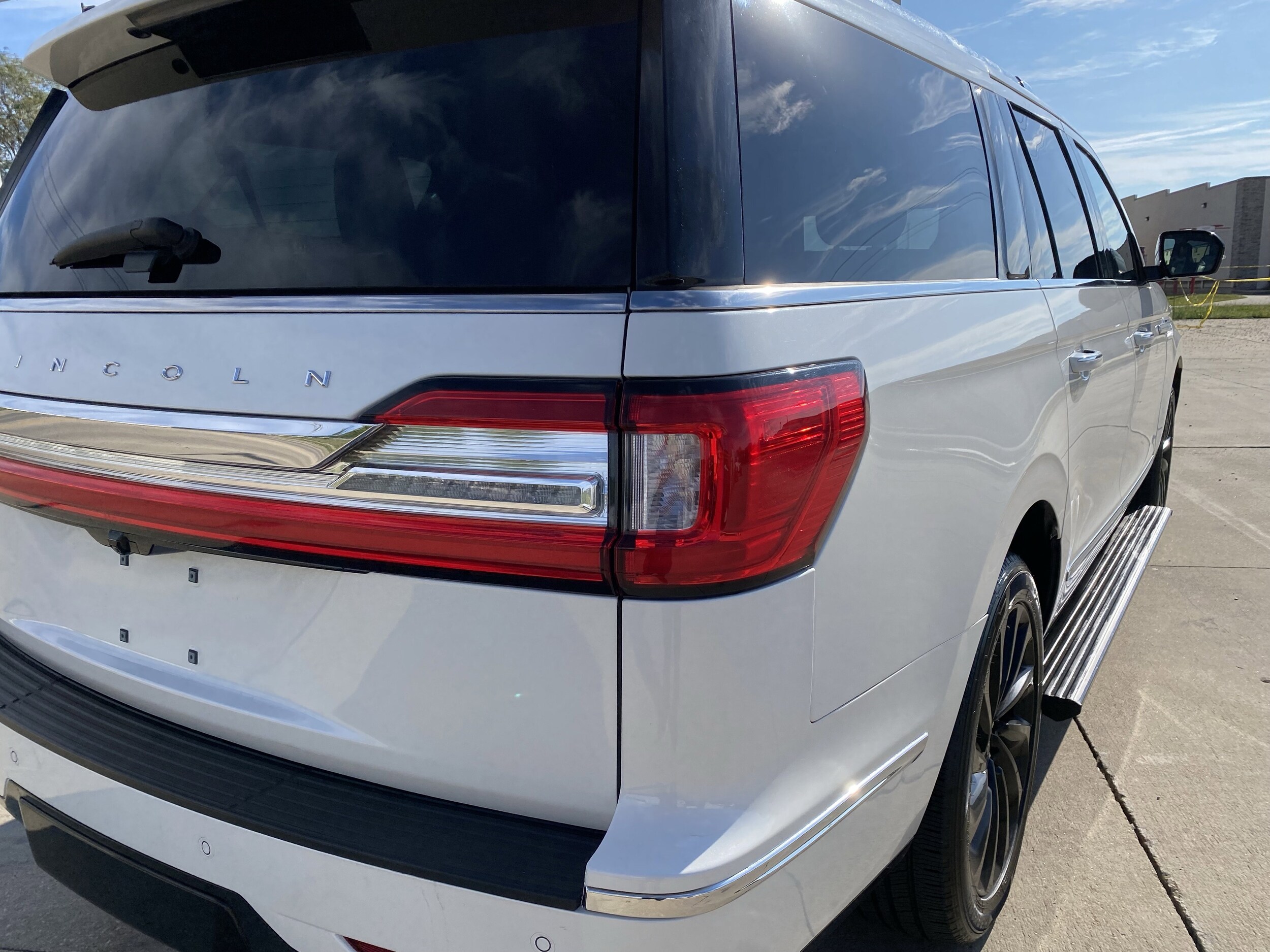 2020 Lincoln Navigator L Reserve photo 2