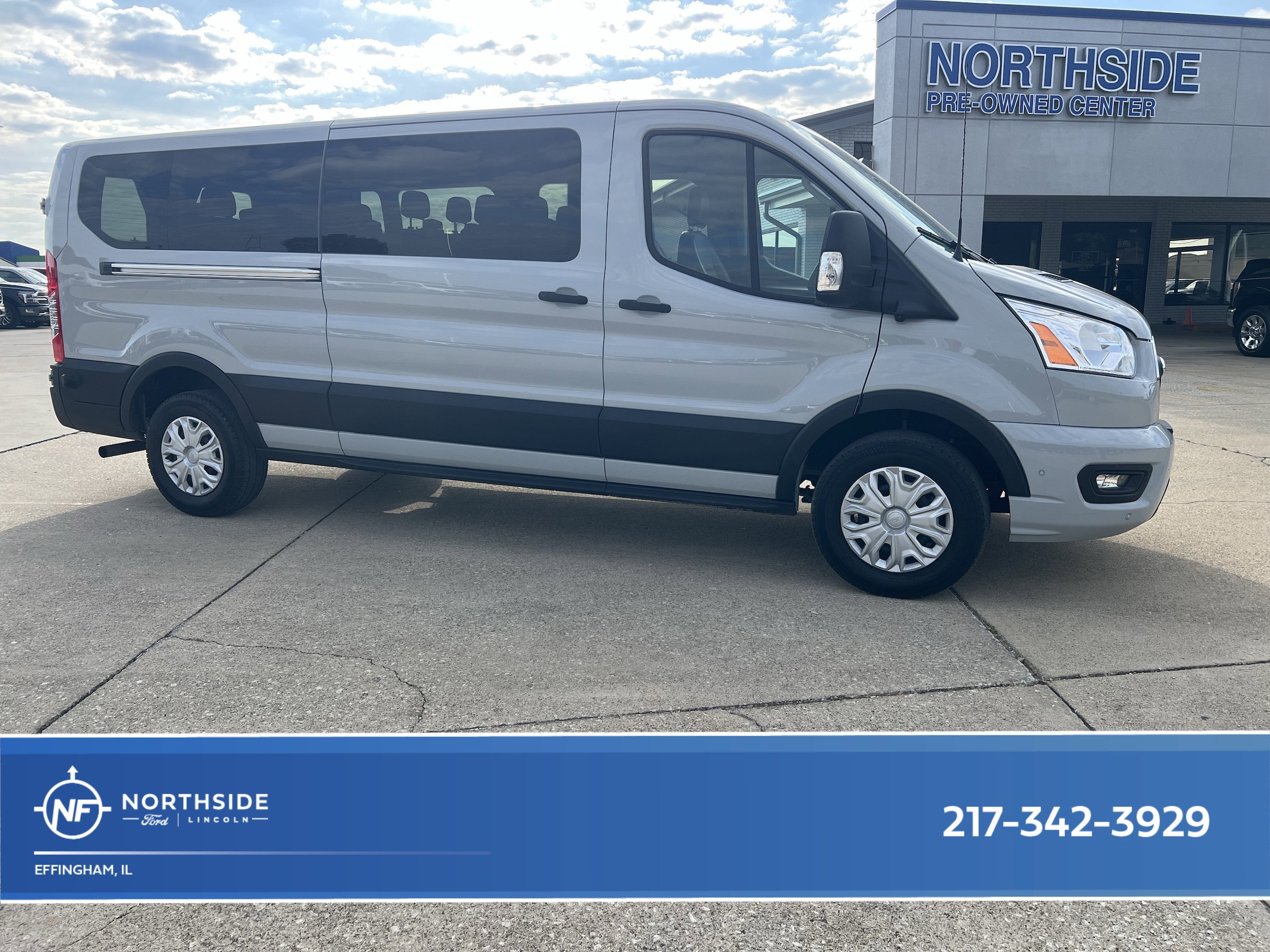 2022 Ford Transit 350 XLT Low Roof Sliding Pass. 148's photo
