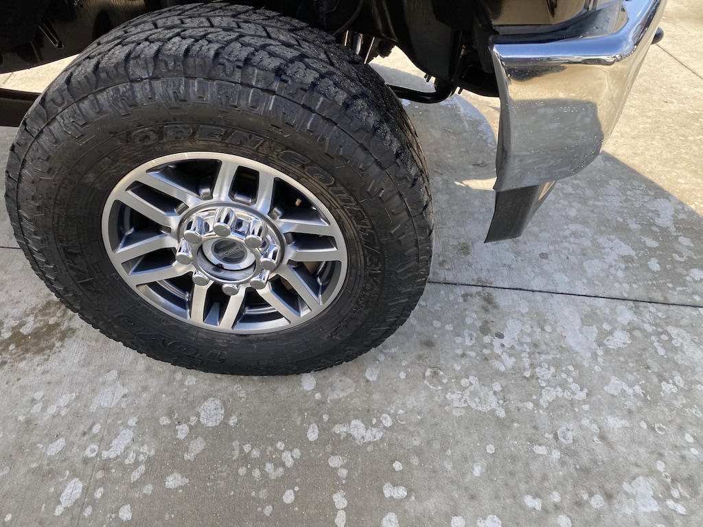 2017 Ford F-250 Lariat photo 4