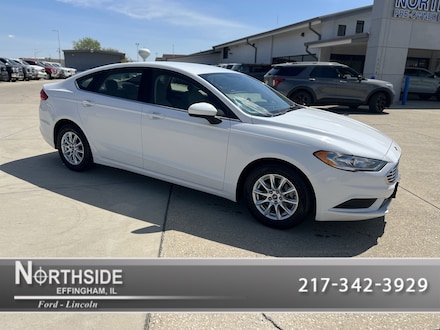 Featured used 2017 Ford Fusion S Sedan 3FA6P0G7XHR236276 for sale in Effington, IL