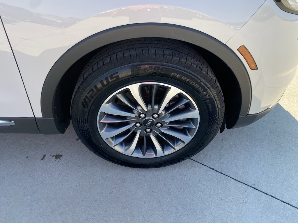 Used 2021 Lincoln Nautilus Standard SUV